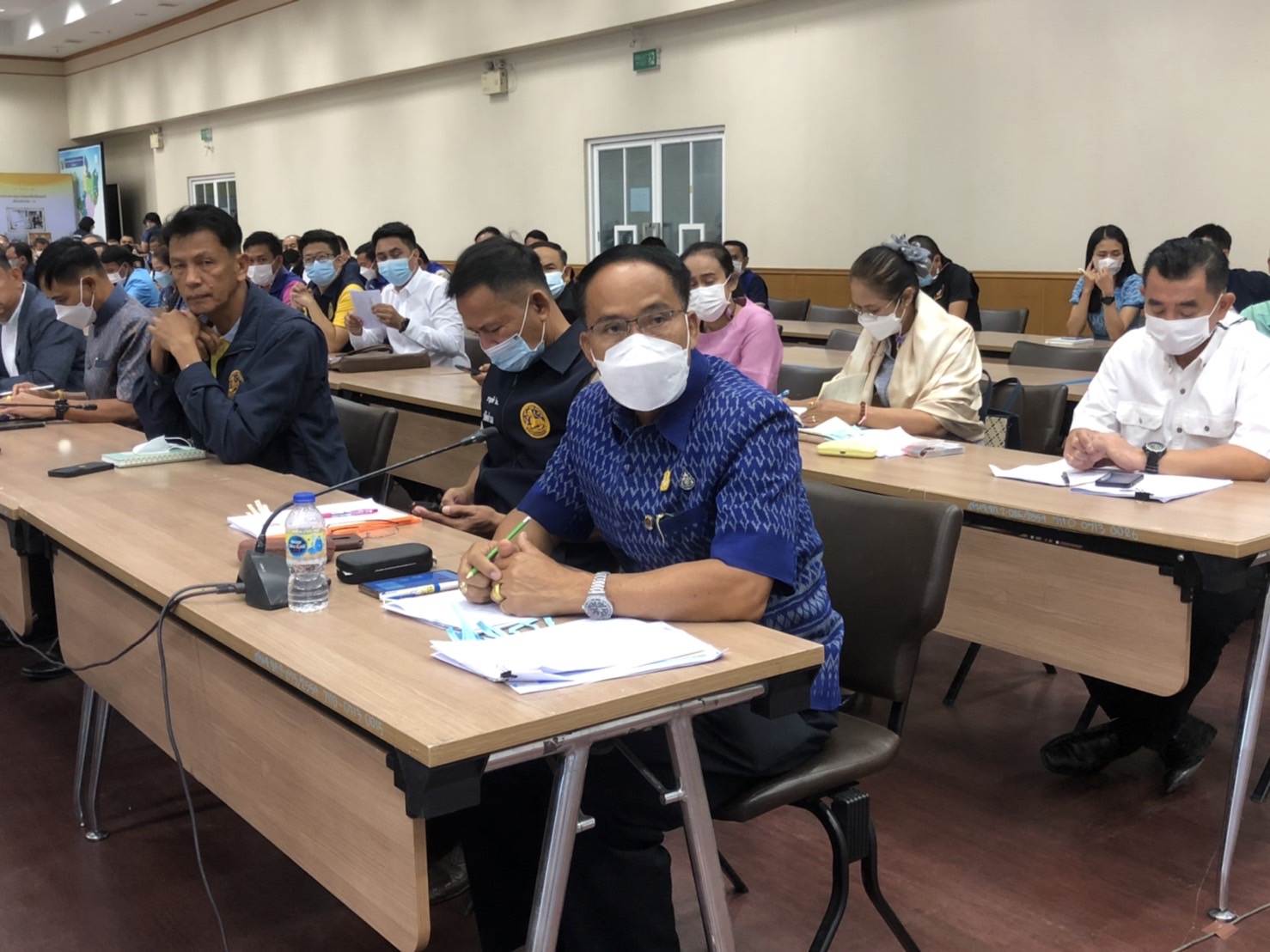 จังหวัดขอนแก่น :  ผู้ว่าราชการจังหวัดขอนแก่น เร่งแก้ปัญหายาเสพติดเพื่อเป็นของขวัญปีใหม่ให้ชาวขอนแก่น