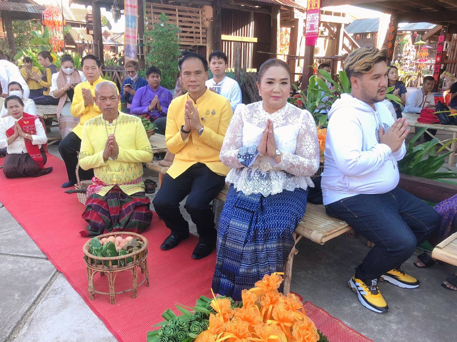 จังหวัดขอนแก่น ทำบุญตักบาตรข้าวเหนียว อาหารสำเร็จ เพื่อความสิริมงคลงานเทศกาลไหมนานาชาติฯ ปี2565
