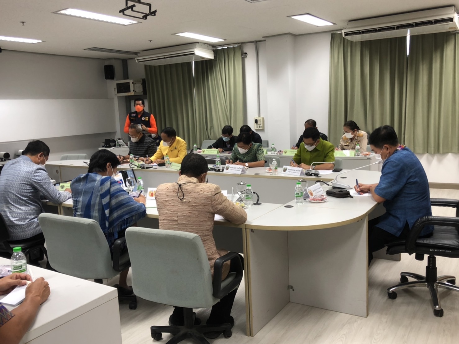 จังหวัดขอนแก่น  : ร่วมประชุมขับเคลื่อนและติดตามนโยบายของรัฐบาล และภารกิจสำคัญของกระทรวงมหาดไทย ผ่านระบบวีดิทัศน์ทางไกล ประจำปีงบประมาณ พ.ศ.2566