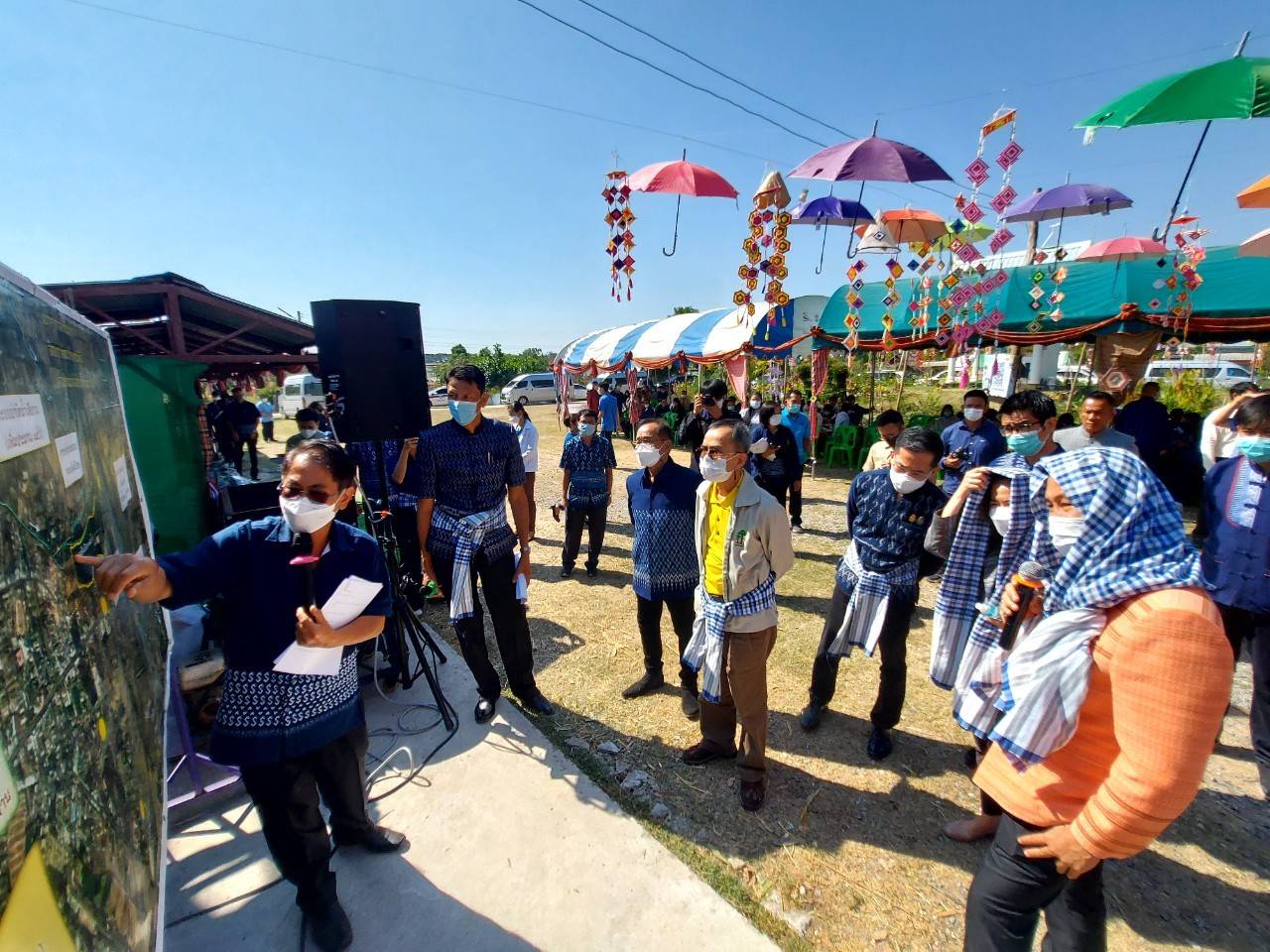 พช.ขอนแก่น : ร่วมกิจกรรมรับการตรวจเยี่ยมและประเมินผลเชิงประจักษ์ โครงการอำเภอนำร่อง “บำบัดทุกข์ บำรุงสุข”แบบบูรณาการและสร้างนักขับเคลื่อนยุทธศาสตร์นำการเปลี่ยนแปลง กระทรวงมหาดไทย