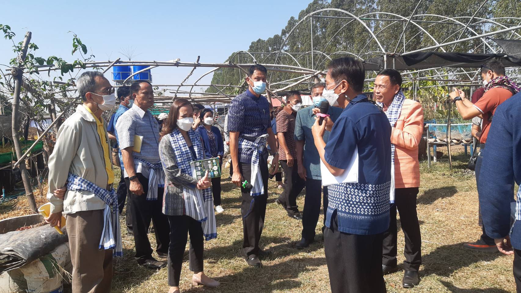 พช.ขอนแก่น : ร่วมกิจกรรมรับการตรวจเยี่ยมและประเมินผลเชิงประจักษ์ โครงการอำเภอนำร่อง “บำบัดทุกข์ บำรุงสุข”แบบบูรณาการและสร้างนักขับเคลื่อนยุทธศาสตร์นำการเปลี่ยนแปลง กระทรวงมหาดไทย