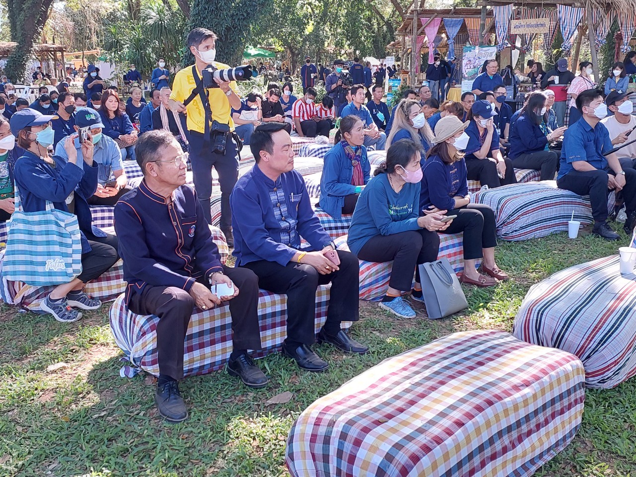จังหวัดขอนแก่น : ร่วมกับ กฟผ. มูลนิธิกสิกรรมธรรมชาติ และสมาคมดินโลก จัดงานวันดินโลกประจำปี 2565 “สืบสาน รักษา ต่อยอด” หลักปรัชญาของเศรษฐกิจพอเพียง ตามแนวคิด “อาหารก่อกำเนิด เกิดจากดิน” สู่พัฒนาสังคมอย่างยั่งยืน