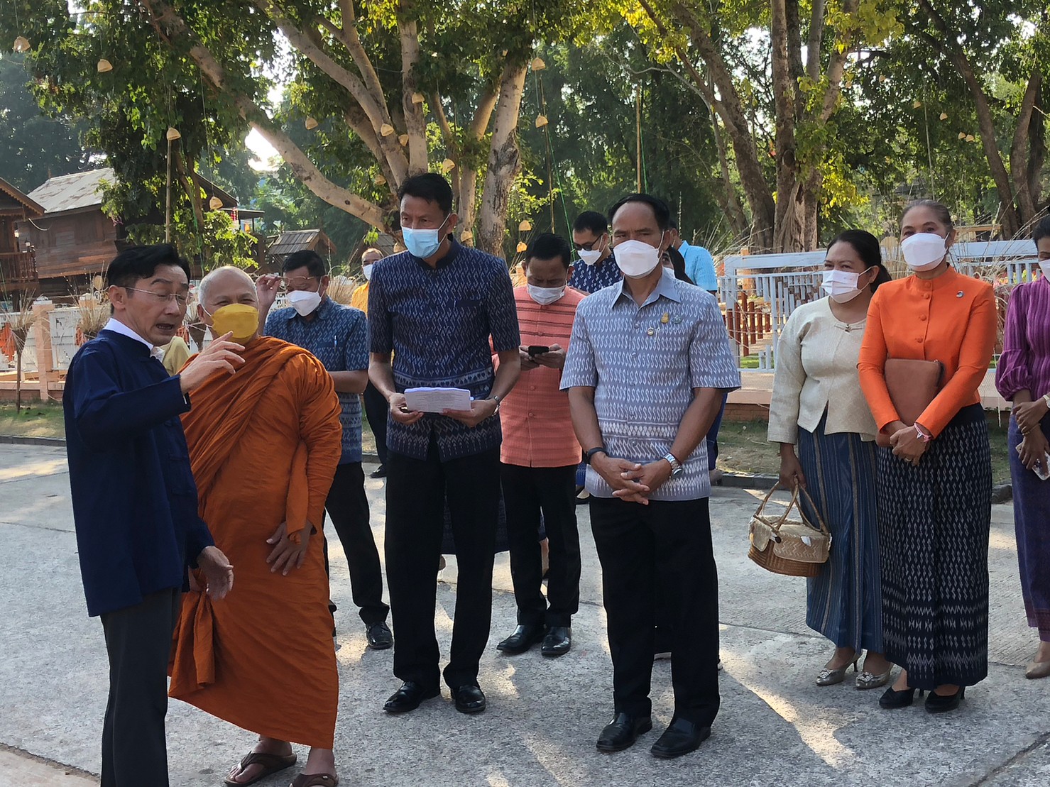 พช.ขอนแก่น : ร่วมกิจกรรมรับการตรวจเยี่ยมและประเมินผลเชิงประจักษ์ โครงการอำเภอนำร่อง “บำบัดทุกข์ บำรุงสุข”แบบบูรณาการและสร้างนักขับเคลื่อนยุทธศาสตร์นำการเปลี่ยนแปลง กระทรวงมหาดไทย
