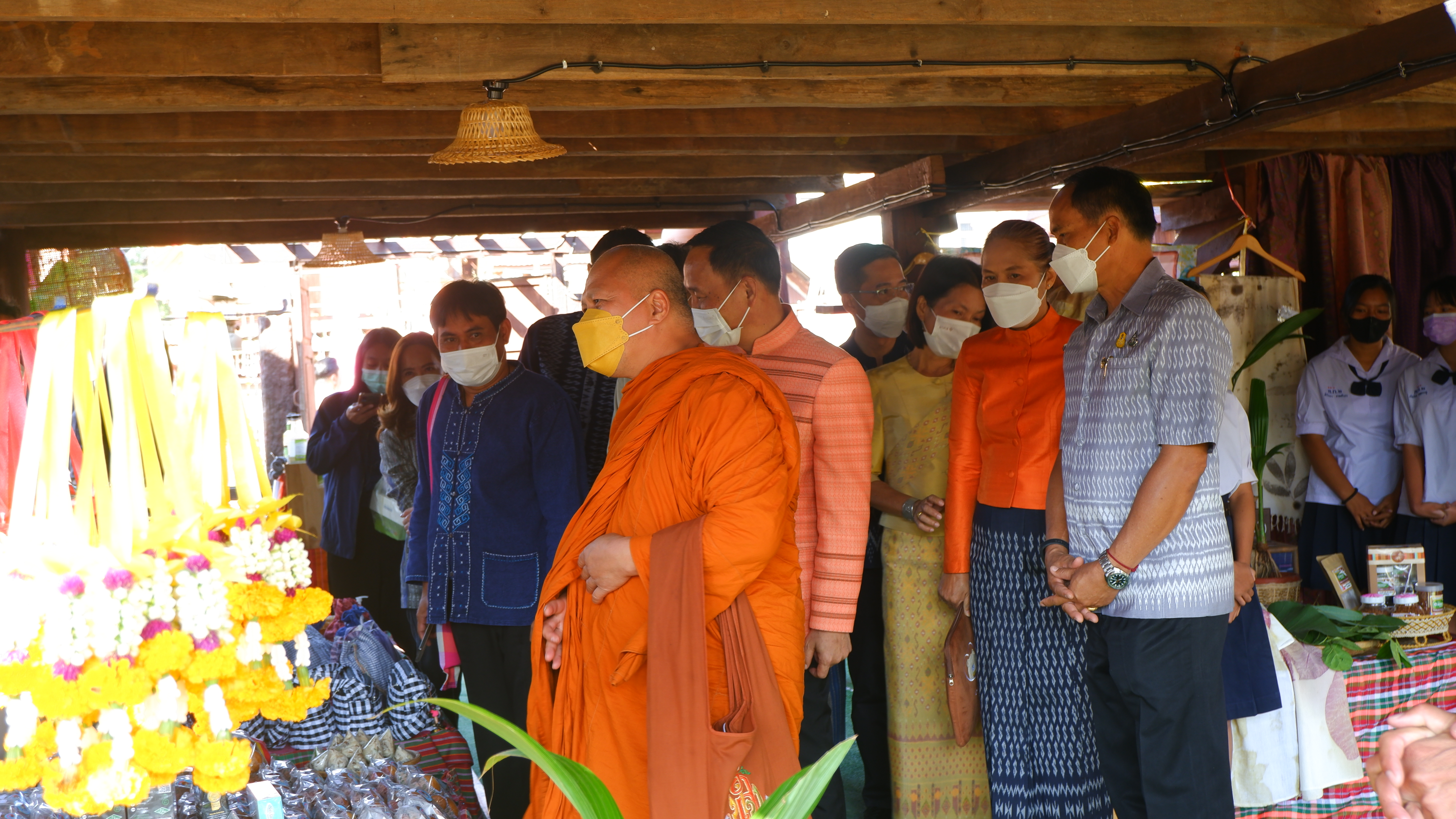 พช.ขอนแก่น : ร่วมกิจกรรมรับการตรวจเยี่ยมและประเมินผลเชิงประจักษ์ โครงการอำเภอนำร่อง “บำบัดทุกข์ บำรุงสุข”แบบบูรณาการและสร้างนักขับเคลื่อนยุทธศาสตร์นำการเปลี่ยนแปลง กระทรวงมหาดไทย