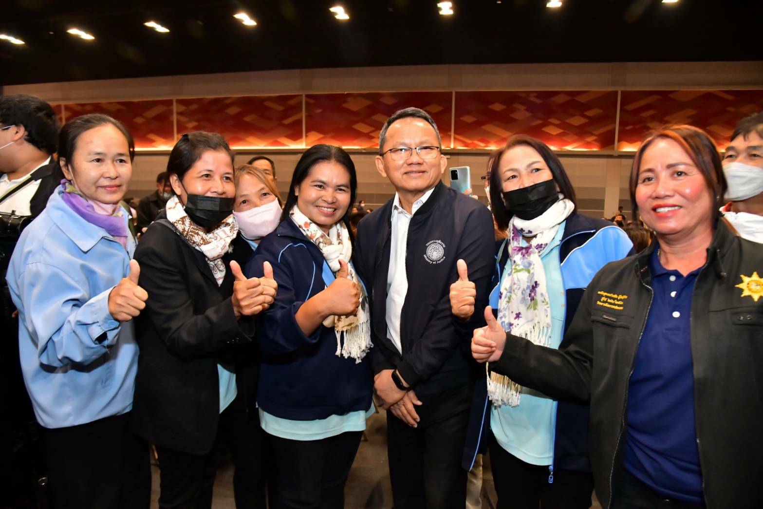 พช.ขอนแก่น : ร่วมกิจกรรมสร้างการรับรู้การมีส่วนร่วมของภาคประชาชนในการป้องกันและแก้ไขปัญหายาเสพติด