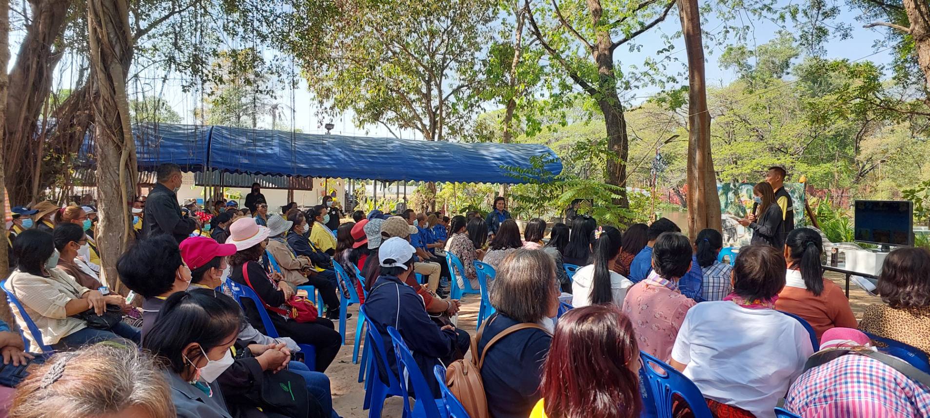 ?พช.ขอนแก่น : ต้อนรับสตรีจังหวัดตราด ศึกษาดูงานตามโครงการฝึกอบรมเพิ่มประสิทธิภาพและศึกษาดูงานเสริมสร้างความเข้มแข็งของสตรีจังหวัดตราด