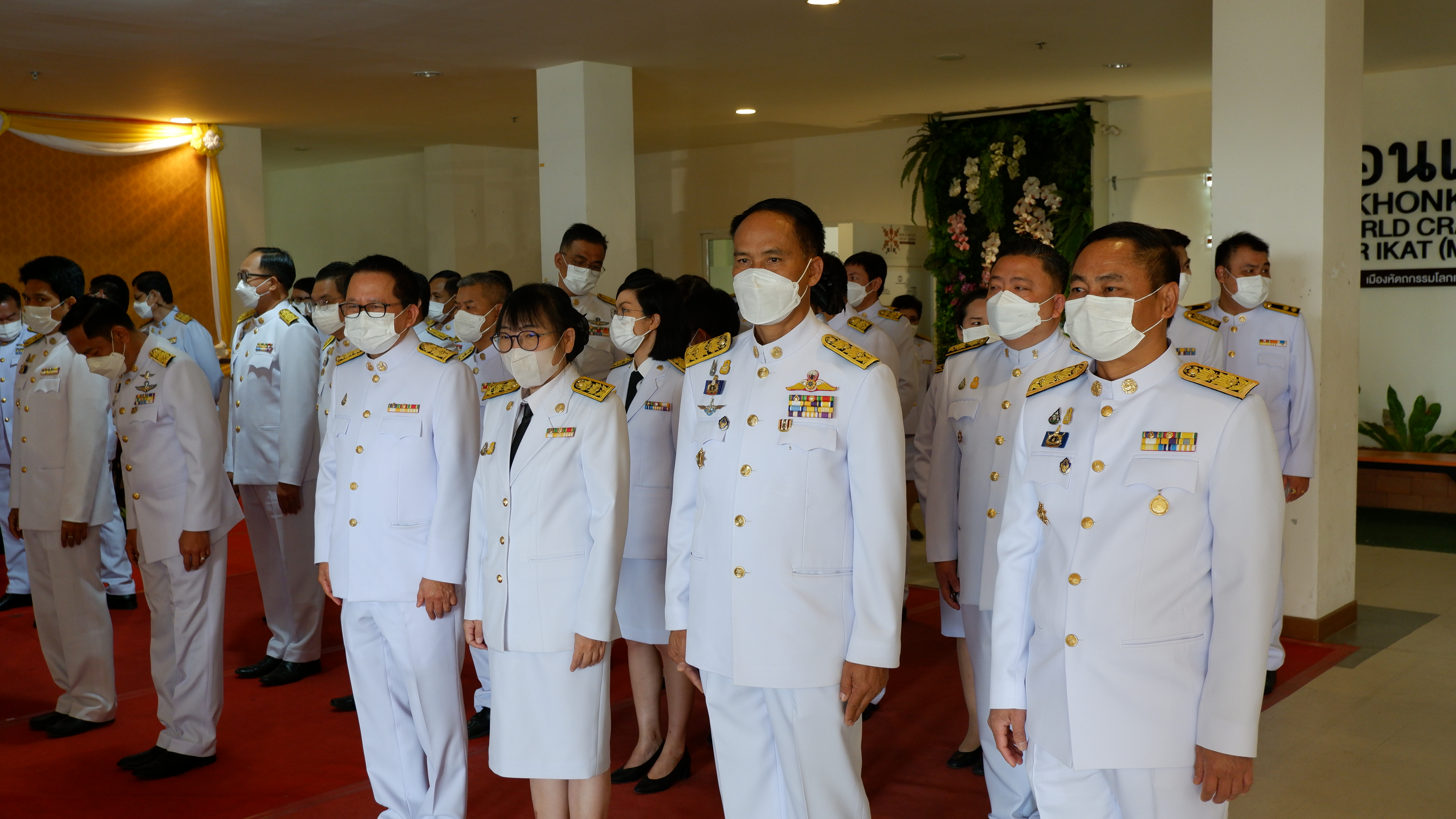 พช. ขอนแก่น : ร่วมพิธีรับมอบหนังสือสวดมนต์บทเจริญพระพุทธมนต์ เพื่อใช้เป็นบทสวดสาธยายเป็นพระกุศล ถวายพระพรชัยมงคลแด่ สมเด็จพระเจ้าลูกเธอ เจ้าฟ้าพัชรกิติยาภาฯ ให้ทรงหายจากพระอาการประชวร
