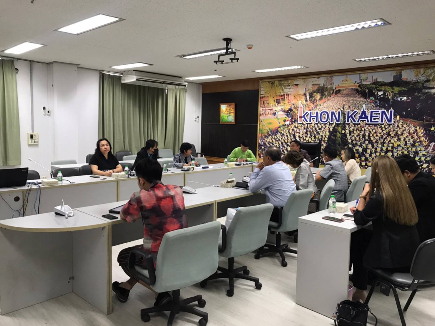 ?พช.ขอนแก่น : เข้าร่วมการประชุมเครือข่ายเมืองหัตถกรรมโลกประเทศไทย ครั้งที่ 1/2566 (ผ่านระบบออนไลน์ Zoom Meeting )