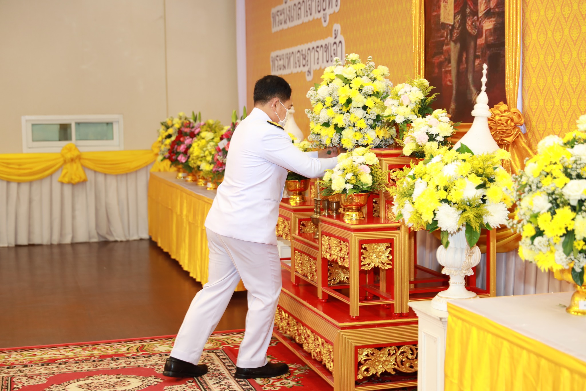? จังหวัดขอนแก่น : จัดพิธีวันที่ระลึกพระบาทสมเด็จพระนั่งเกล้าเจ้าอยู่หัว พระมหาเจษฎาราชเจ้า และวันข้าราชการพลเรือน
