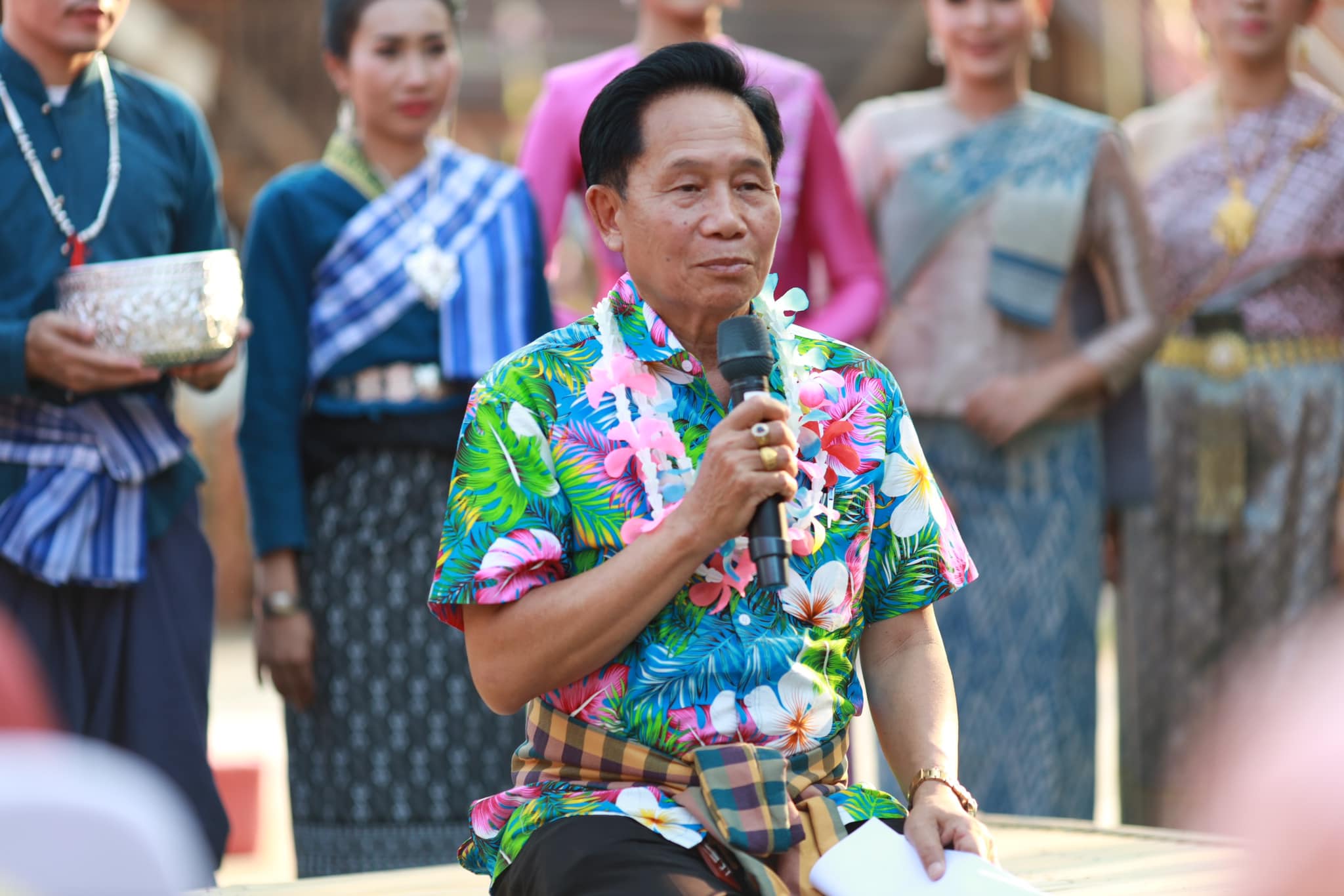 ?จังหวัดขอนแก่น : “ผู้ว่าฯ พบสื่อมวลชน” พร้อมจัดงานสืบสานประเพณีสงกรานต์ ภายใต้แนวคิด “วิถีไทบ้านขอนแก่น ร่วมสานใจสู่สากล”