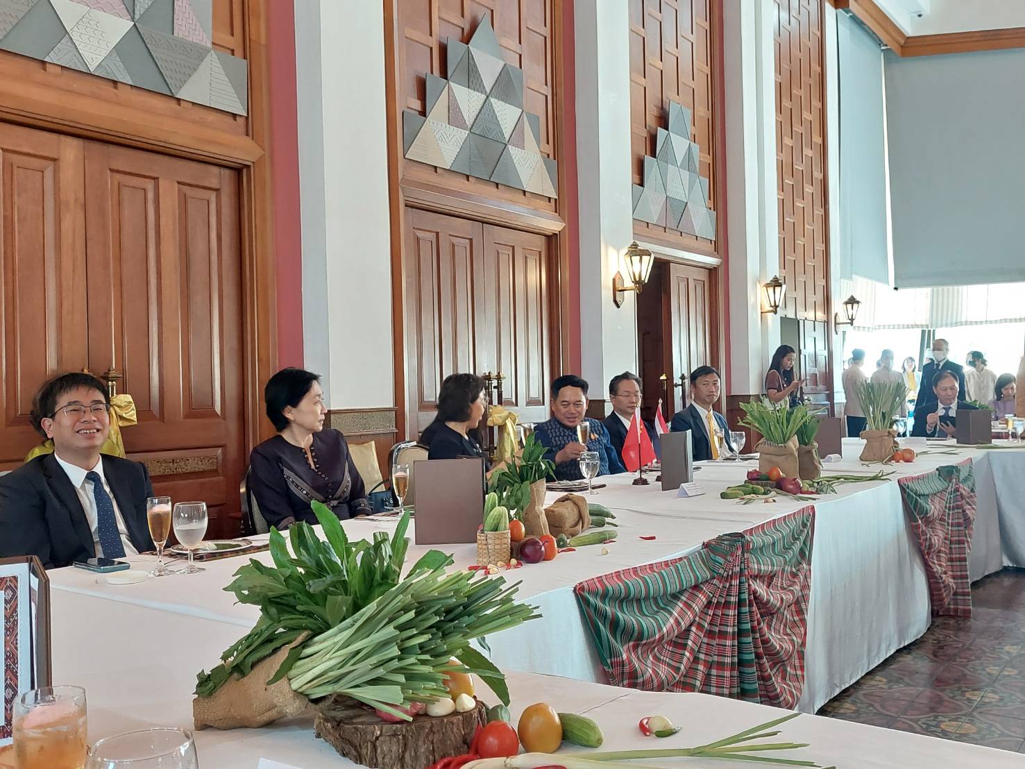 ? พช.ขอนแก่น : ร่วมต้อนรับคณะผู้แทนมณฑลฝูเจี้ยนในการเยี่ยมเยือนจังหวัดขอนแก่น