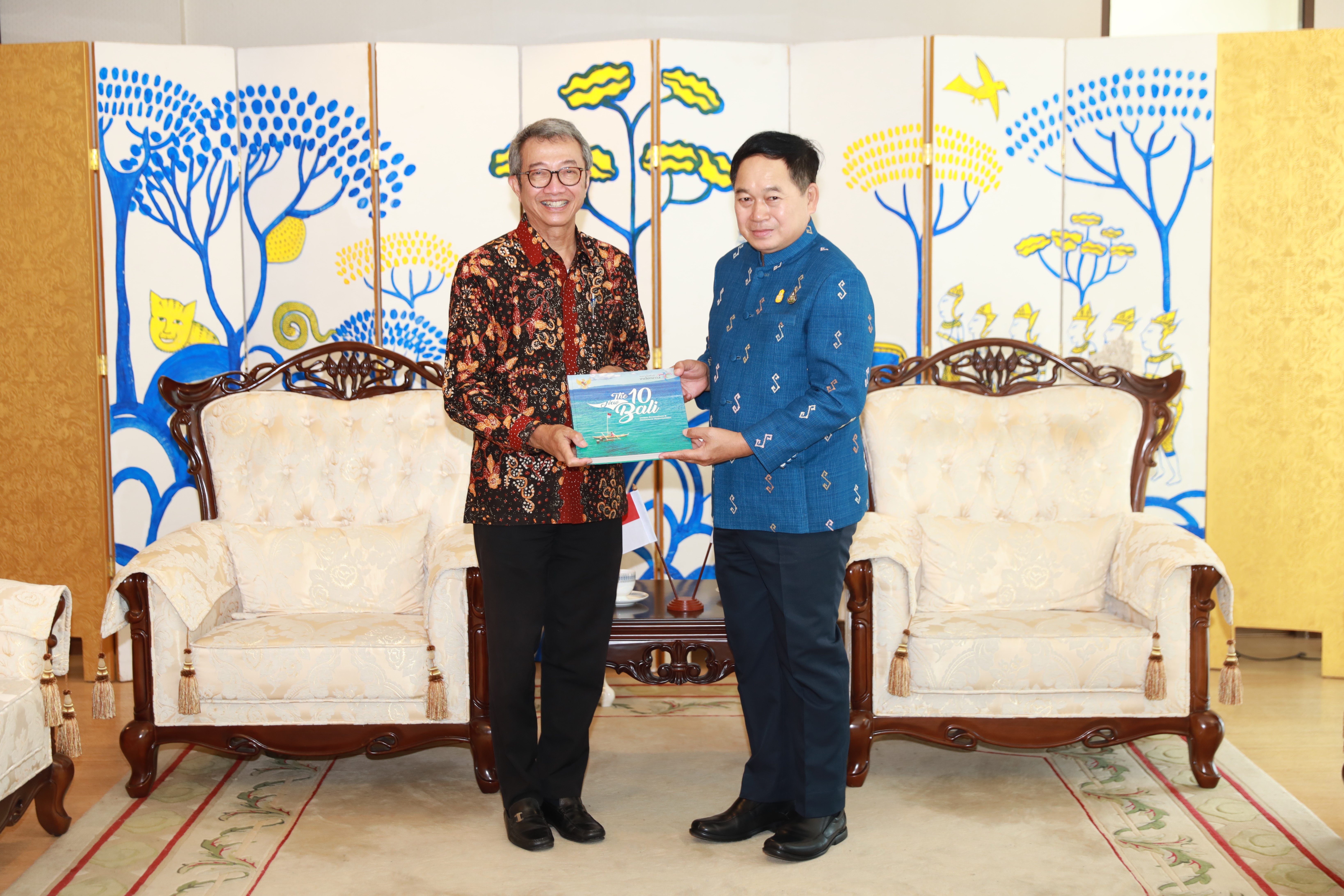 ?พช.ขอนแก่น : ร่วมต้อนรับนายระห์หมัด บูดีหมัด (Mr.Rachmat Budiman) เอกอัคราชทูตสาธารรัฐอินโดนีเซีย ประจำประเทศไทย