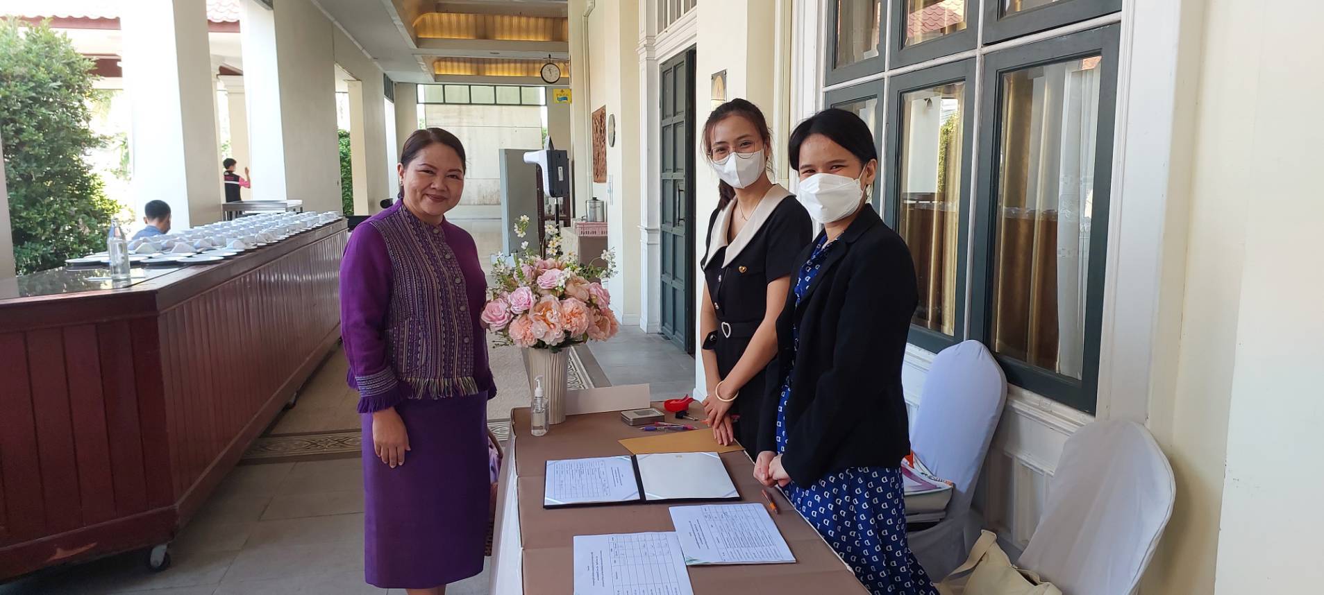 ? พช.ขอนแก่น : ร่วมเป็นเกียรติพิธีเปิดการประชุมเชิงปฏิบัติการเพื่อ กรมกิจการเตรียมความพร้อมหญิงไทยก่อนเดินทางไปต่างประเทศ (เกาหลีใต้)