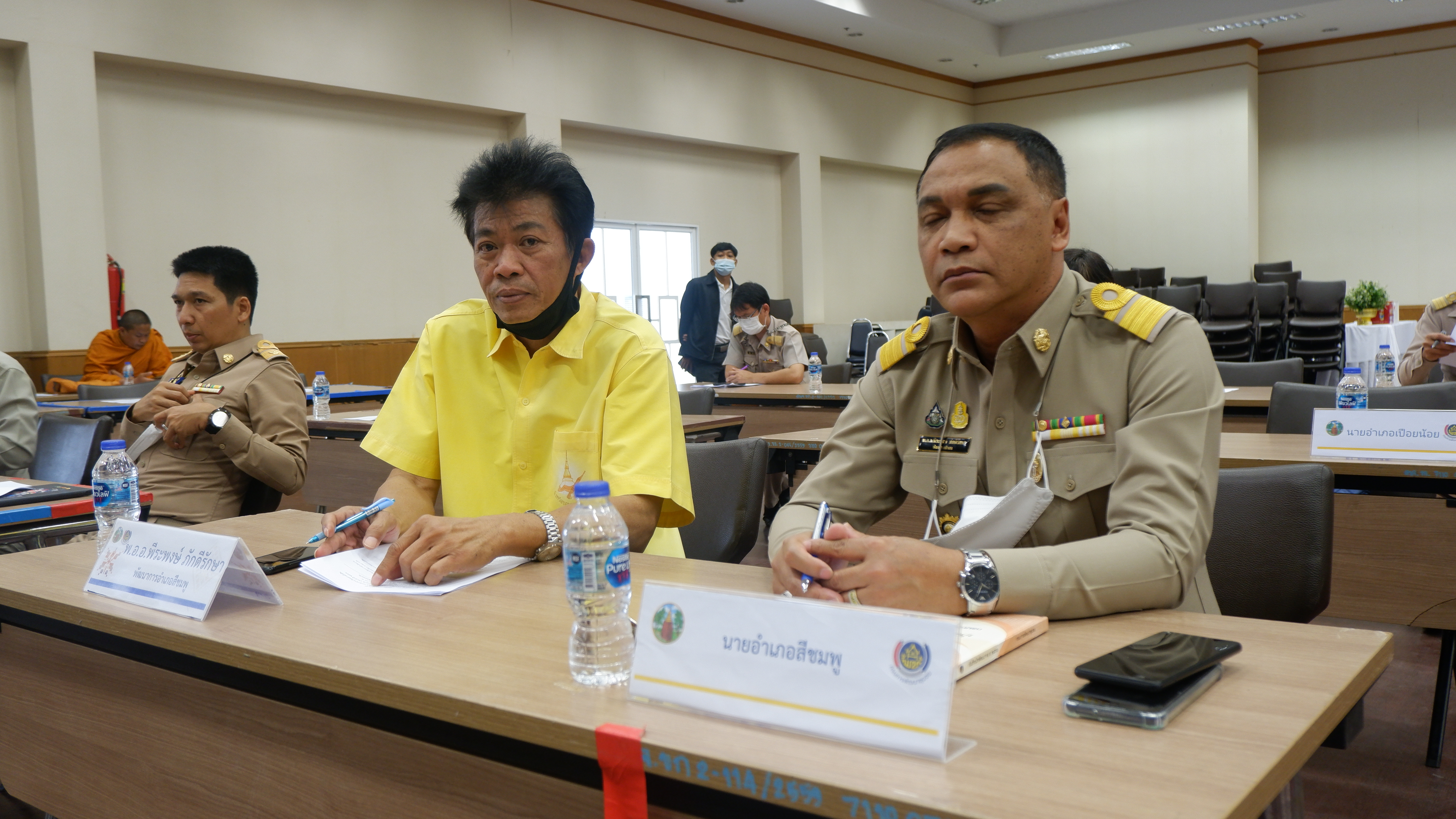 ?พช.ขอนแก่น : จัดประชุมเตรียมความพร้อมในการขับเคลื่อนการดำเนินงานขจัดความยากจนและพัฒนาคนทุกช่วงวัยอย่างยั่งยืนตามหลักปรัชญาของเศรษฐกิจพอเพียง ประจำปี 2566