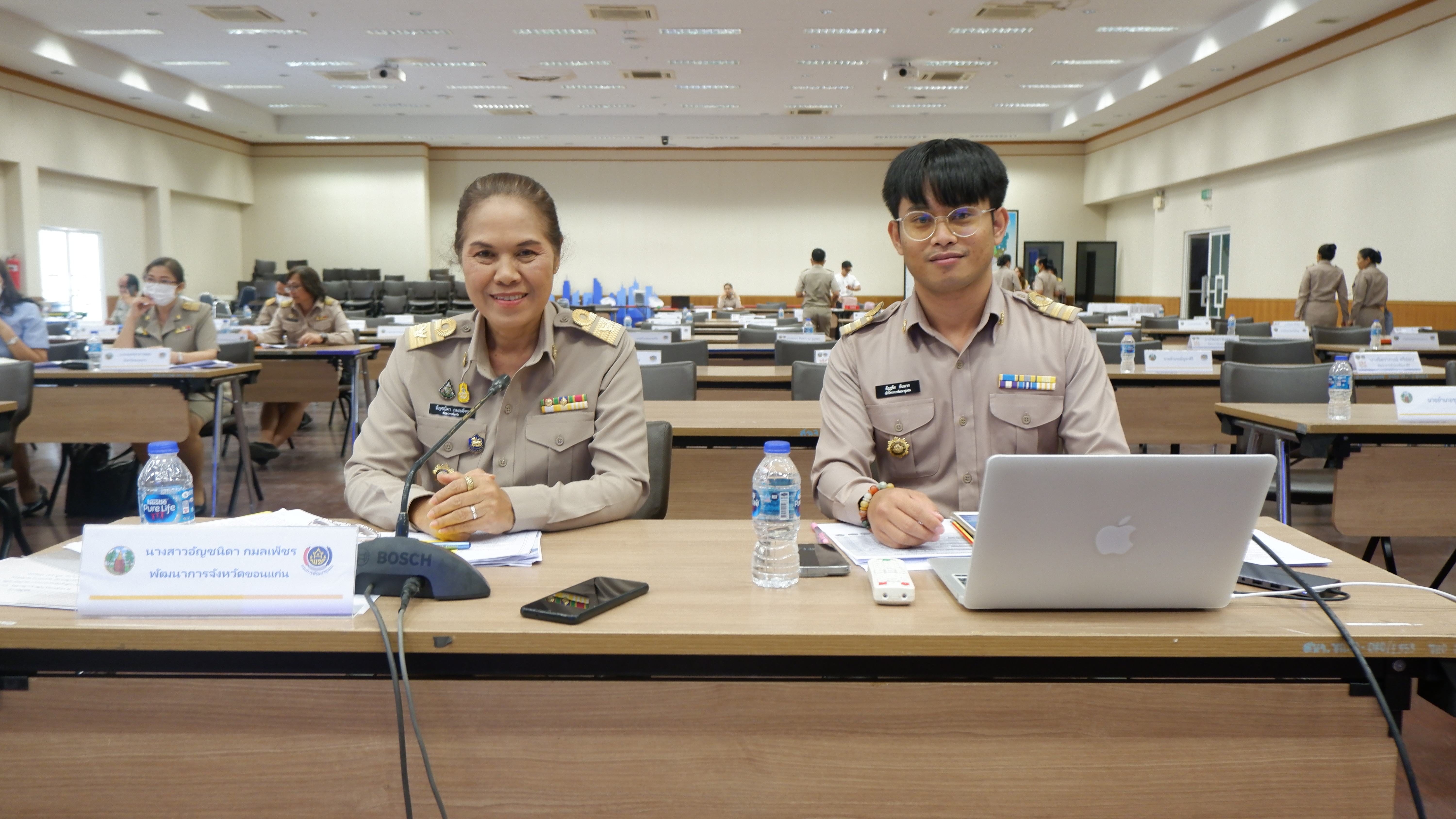 ?พช.ขอนแก่น : จัดประชุมเตรียมความพร้อมในการขับเคลื่อนการดำเนินงานขจัดความยากจนและพัฒนาคนทุกช่วงวัยอย่างยั่งยืนตามหลักปรัชญาของเศรษฐกิจพอเพียง ประจำปี 2566