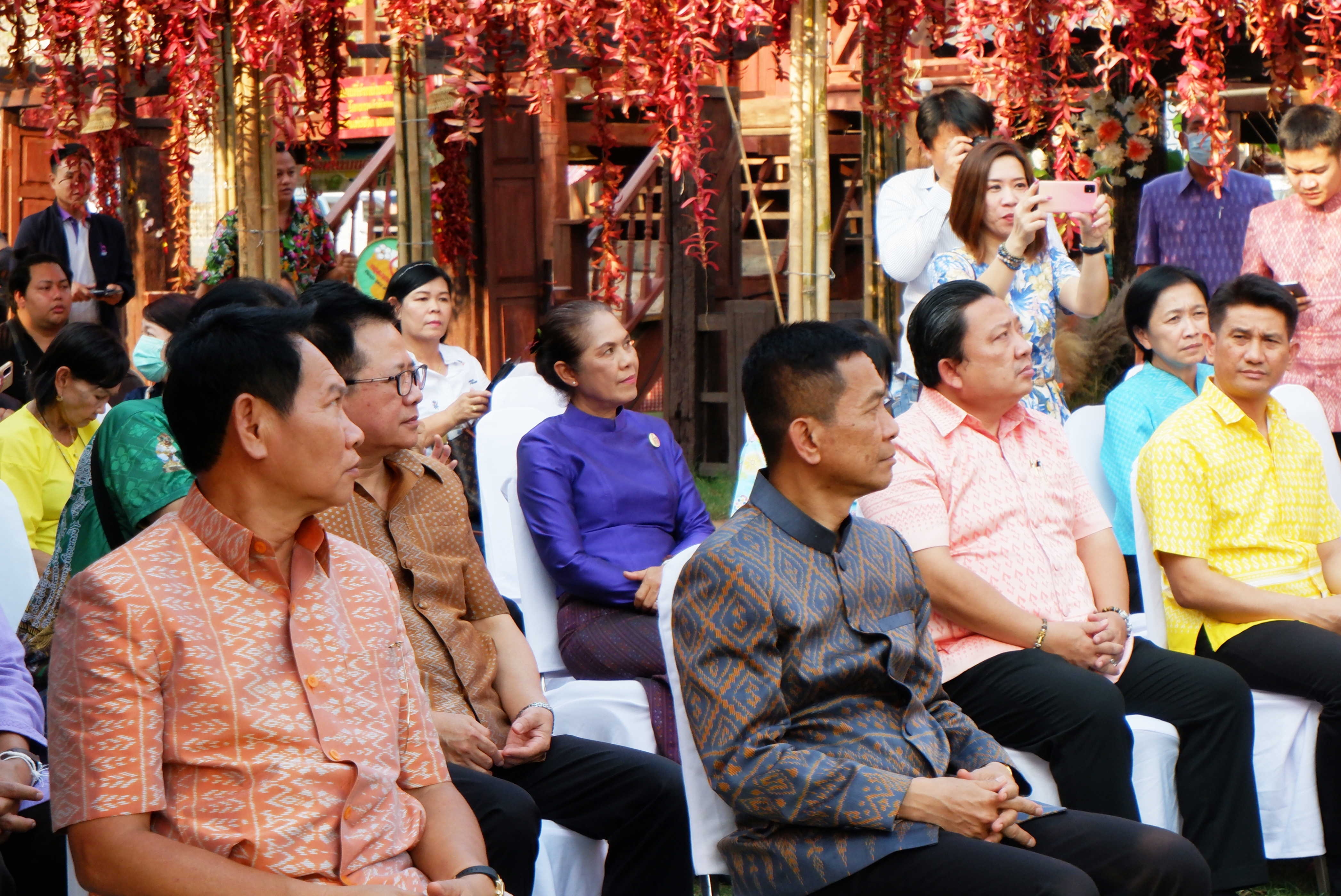 ?จังหวัดขอนแก่น : “ผู้ว่าฯ พบสื่อมวลชน” พร้อมจัดงานสืบสานประเพณีสงกรานต์ ภายใต้แนวคิด “วิถีไทบ้านขอนแก่น ร่วมสานใจสู่สากล”