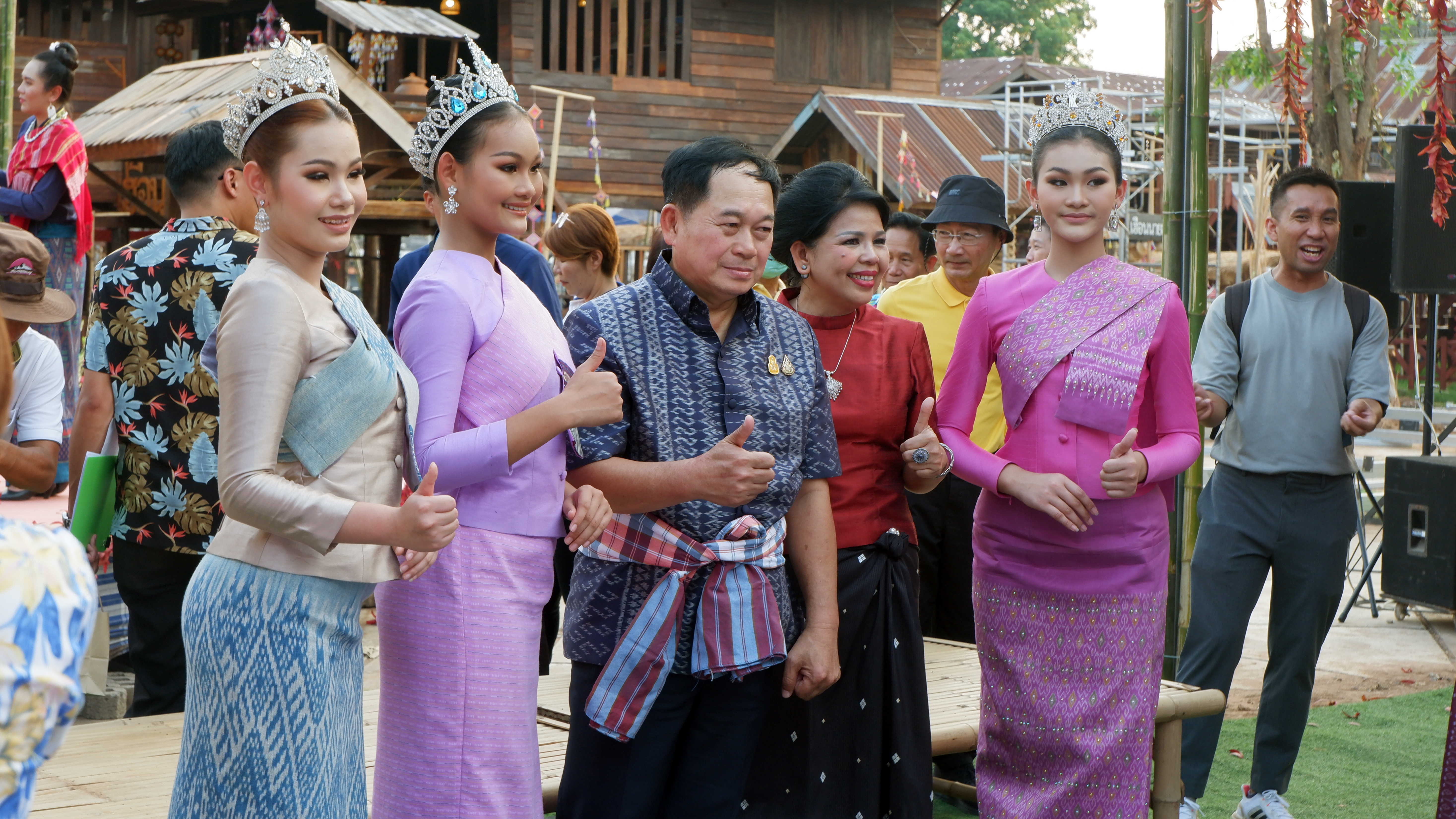 ?จังหวัดขอนแก่น : “ผู้ว่าฯ พบสื่อมวลชน” พร้อมจัดงานสืบสานประเพณีสงกรานต์ ภายใต้แนวคิด “วิถีไทบ้านขอนแก่น ร่วมสานใจสู่สากล”