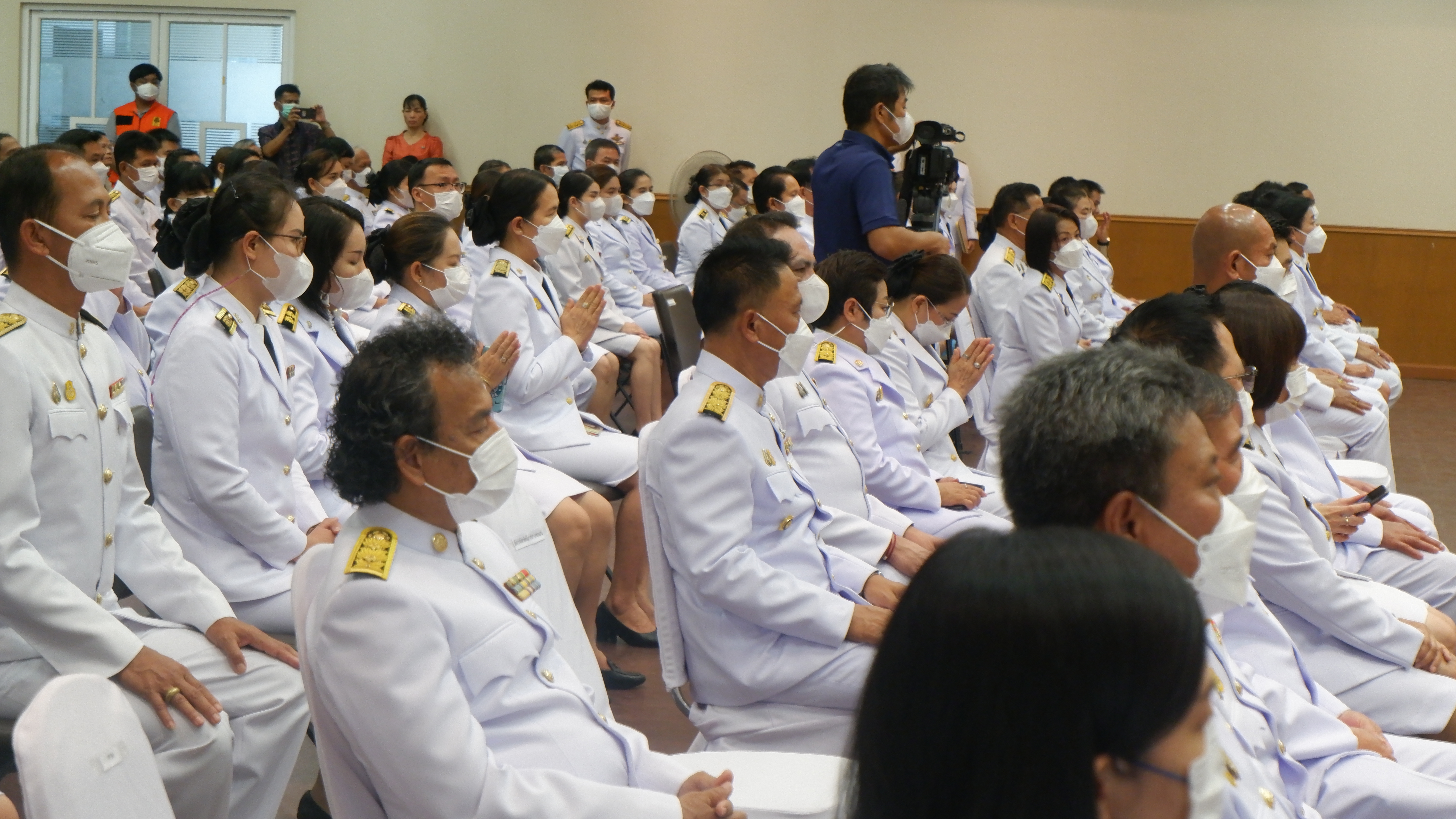 ? จังหวัดขอนแก่น : จัดพิธีวันที่ระลึกพระบาทสมเด็จพระนั่งเกล้าเจ้าอยู่หัว พระมหาเจษฎาราชเจ้า และวันข้าราชการพลเรือน