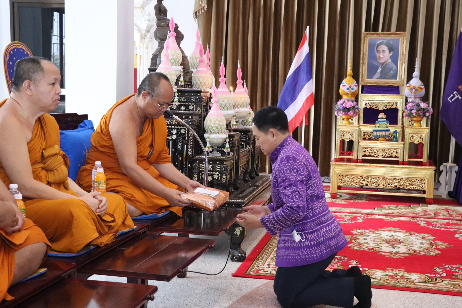 ?จังหวัดขอนแก่น : จัดพิธีทอดผ้าป่าสมทบกองทุนพัฒนาเด็กชนบท ในพระราชูปถัมภ์ สมเด็จพระเทพรัตนราชสุดาฯ สยามบรมราชกุมารี ประจำปี 2566
