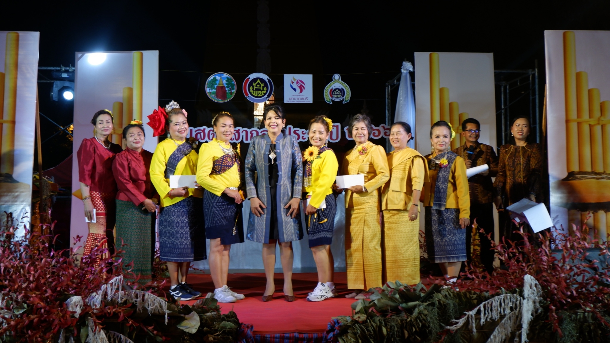 ? พช.ขอนแก่น : จัดงานวันสตรีสากล ประจำปี2566 “รวมพลังสตรี สร้างสรรค์งานพัฒนา สืบสานภูมิปัญญา ผ้าถิ่นทันสมัย ไทขอนแก่น”