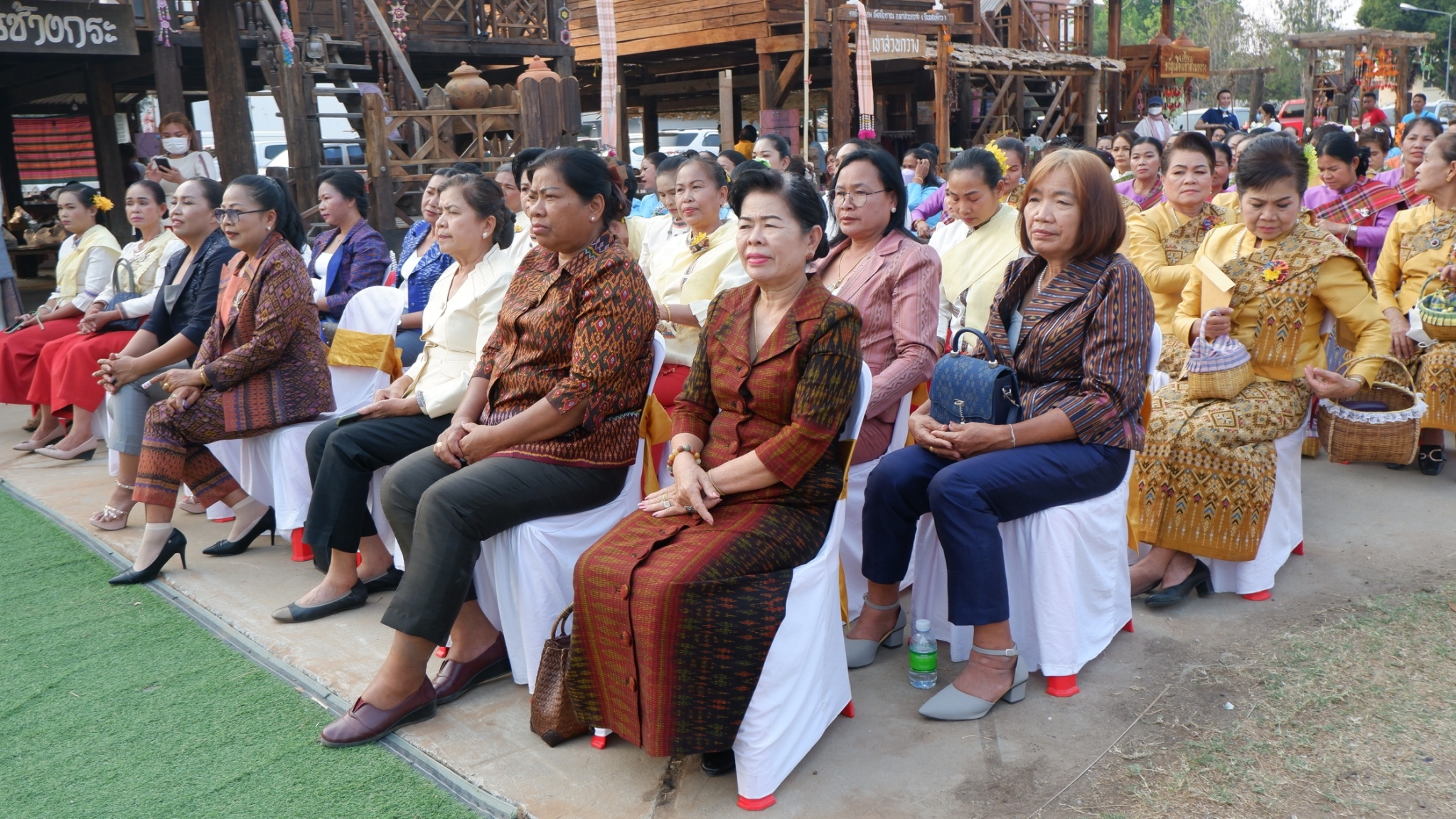 ? พช.ขอนแก่น : จัดงานวันสตรีสากล ประจำปี2566 “รวมพลังสตรี สร้างสรรค์งานพัฒนา สืบสานภูมิปัญญา ผ้าถิ่นทันสมัย ไทขอนแก่น”