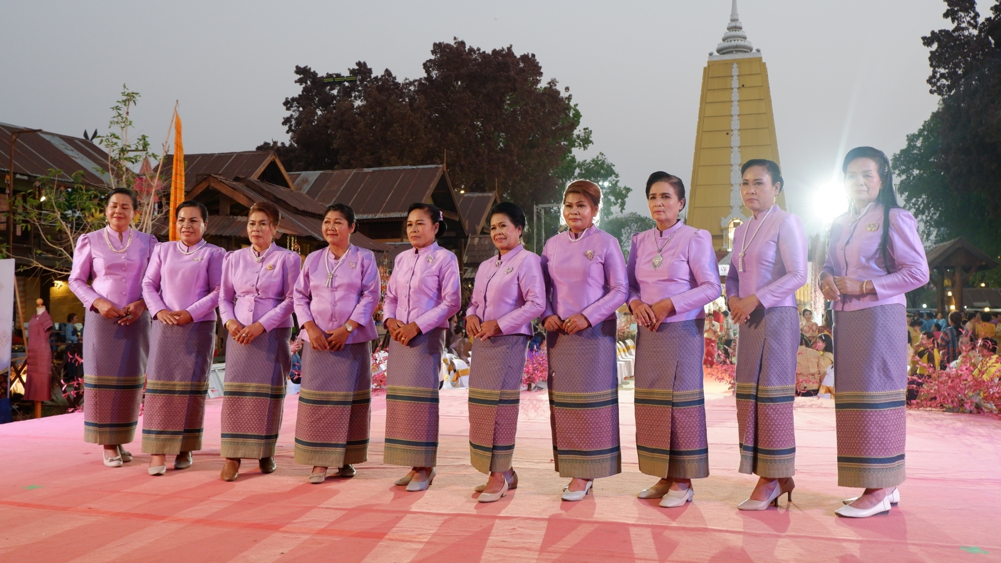 ? พช.ขอนแก่น : จัดงานวันสตรีสากล ประจำปี2566 “รวมพลังสตรี สร้างสรรค์งานพัฒนา สืบสานภูมิปัญญา ผ้าถิ่นทันสมัย ไทขอนแก่น”