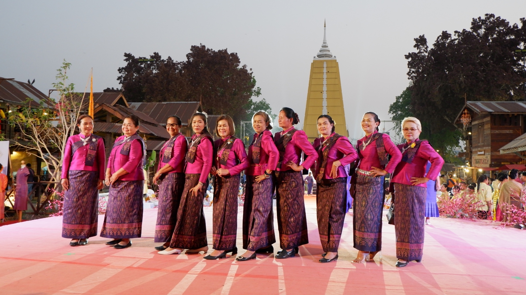 ? พช.ขอนแก่น : จัดงานวันสตรีสากล ประจำปี2566 “รวมพลังสตรี สร้างสรรค์งานพัฒนา สืบสานภูมิปัญญา ผ้าถิ่นทันสมัย ไทขอนแก่น”