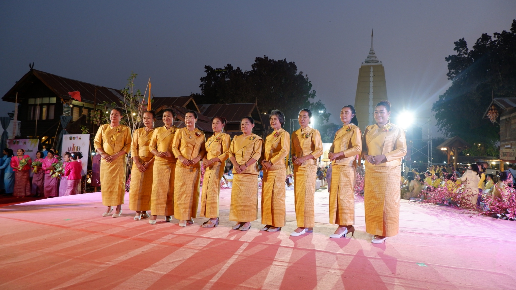 ? พช.ขอนแก่น : จัดงานวันสตรีสากล ประจำปี2566 “รวมพลังสตรี สร้างสรรค์งานพัฒนา สืบสานภูมิปัญญา ผ้าถิ่นทันสมัย ไทขอนแก่น”