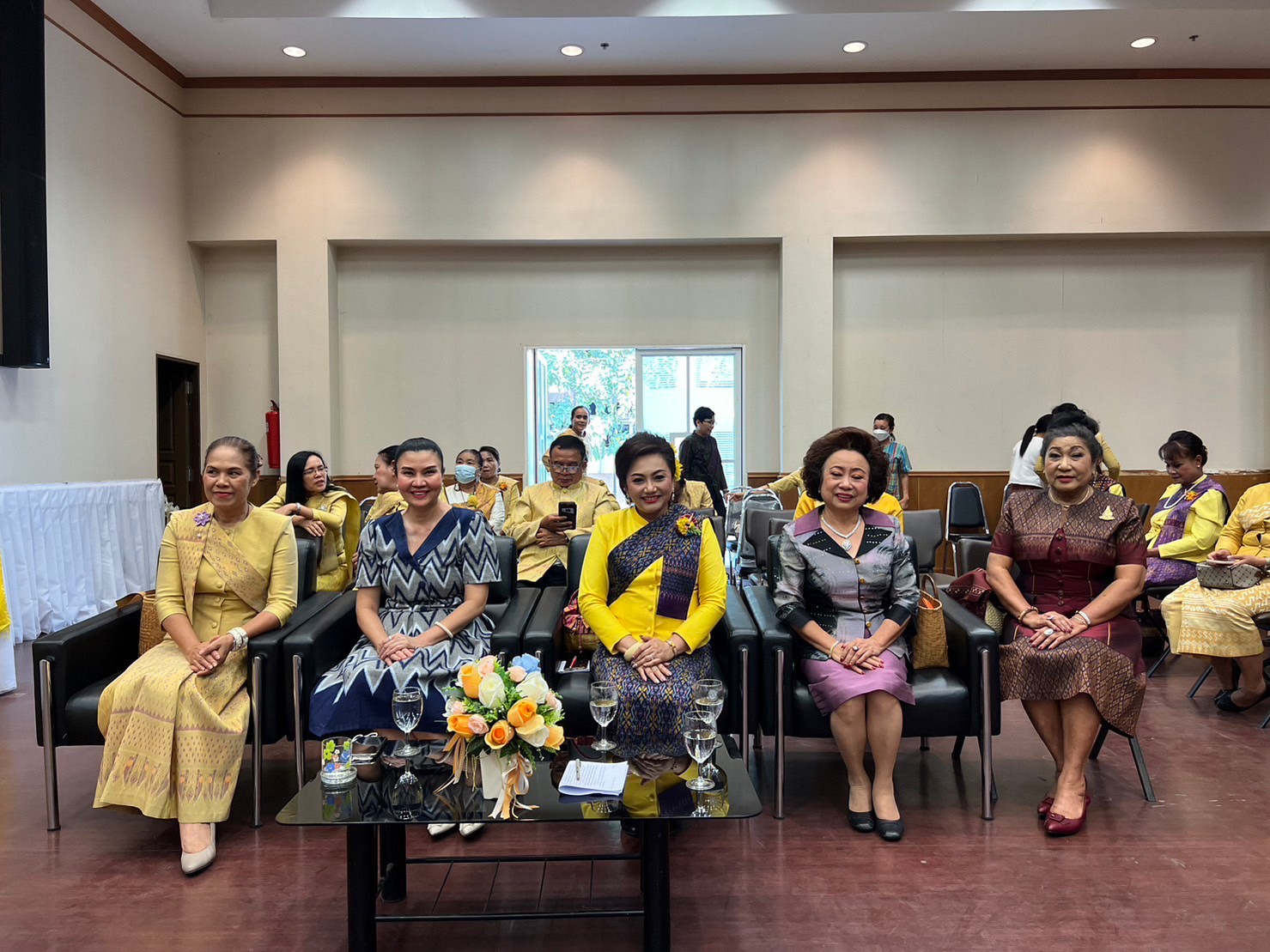 ? พช.ขอนแก่น : จัดงานวันสตรีสากล ประจำปี2566 “รวมพลังสตรี สร้างสรรค์งานพัฒนา สืบสานภูมิปัญญา ผ้าถิ่นทันสมัย ไทขอนแก่น”