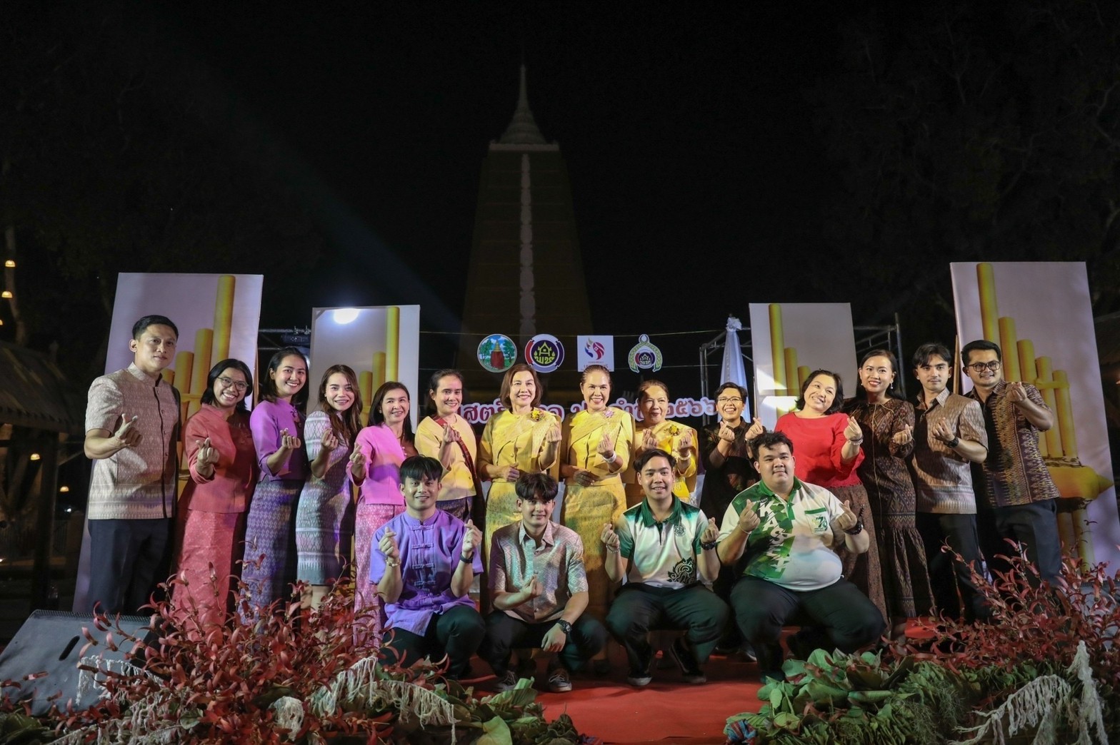 ? พช.ขอนแก่น : จัดงานวันสตรีสากล ประจำปี2566 “รวมพลังสตรี สร้างสรรค์งานพัฒนา สืบสานภูมิปัญญา ผ้าถิ่นทันสมัย ไทขอนแก่น”