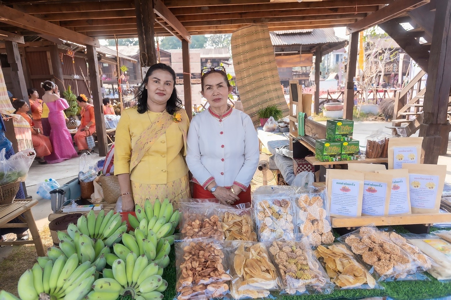 ? พช.ขอนแก่น : จัดงานวันสตรีสากล ประจำปี2566 “รวมพลังสตรี สร้างสรรค์งานพัฒนา สืบสานภูมิปัญญา ผ้าถิ่นทันสมัย ไทขอนแก่น”
