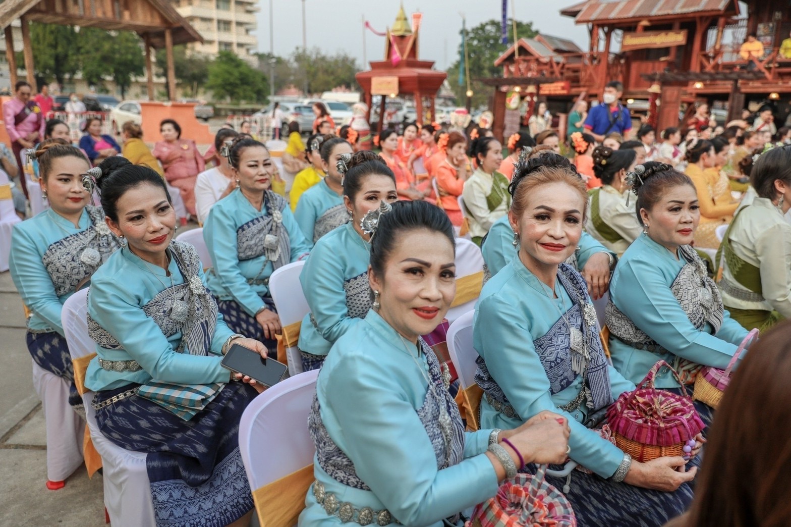 ? พช.ขอนแก่น : จัดงานวันสตรีสากล ประจำปี2566 “รวมพลังสตรี สร้างสรรค์งานพัฒนา สืบสานภูมิปัญญา ผ้าถิ่นทันสมัย ไทขอนแก่น”