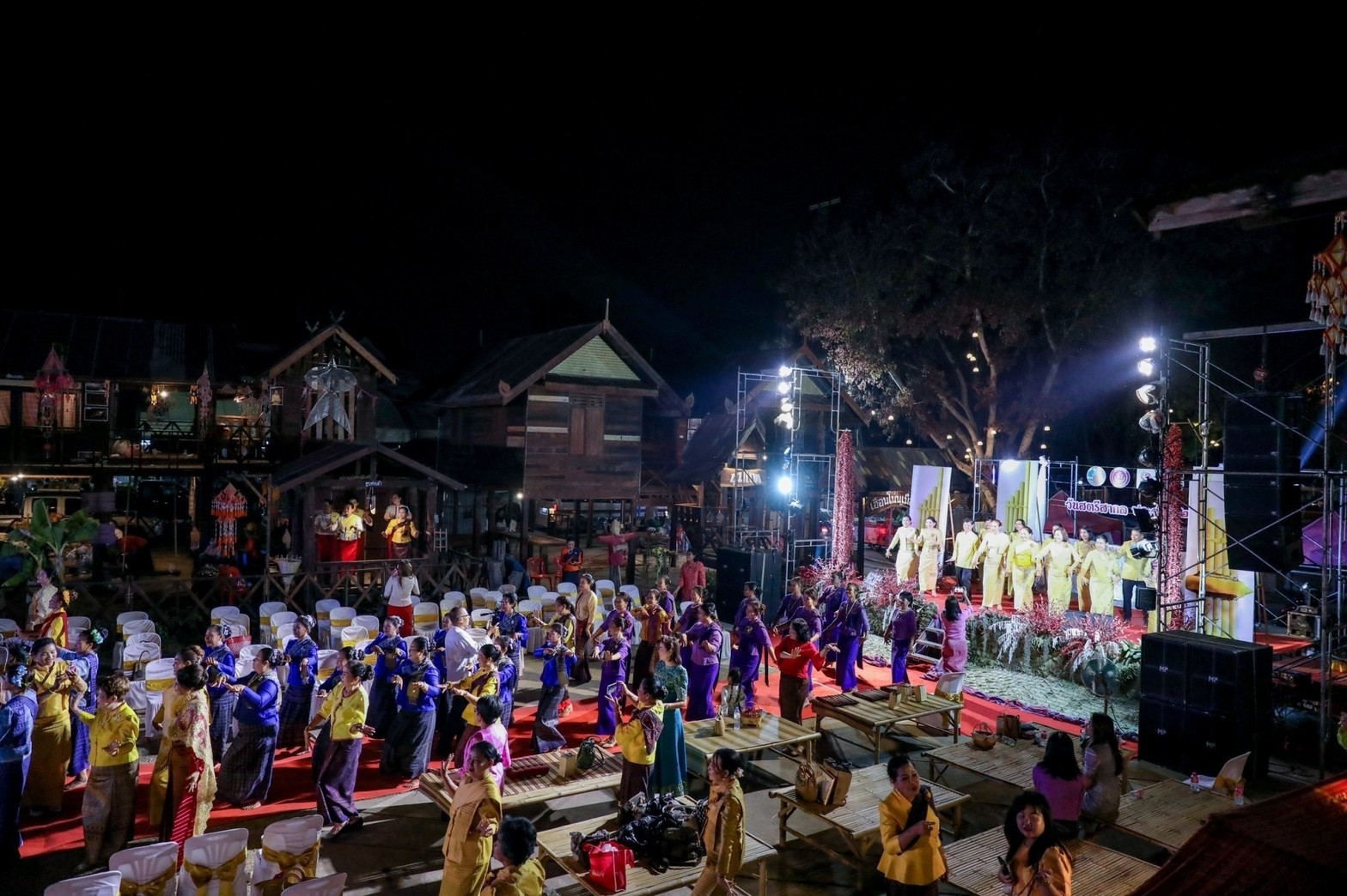 ? พช.ขอนแก่น : จัดงานวันสตรีสากล ประจำปี2566 “รวมพลังสตรี สร้างสรรค์งานพัฒนา สืบสานภูมิปัญญา ผ้าถิ่นทันสมัย ไทขอนแก่น”