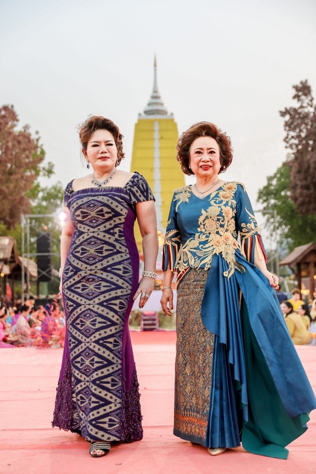 ? พช.ขอนแก่น : จัดงานวันสตรีสากล ประจำปี2566 “รวมพลังสตรี สร้างสรรค์งานพัฒนา สืบสานภูมิปัญญา ผ้าถิ่นทันสมัย ไทขอนแก่น”