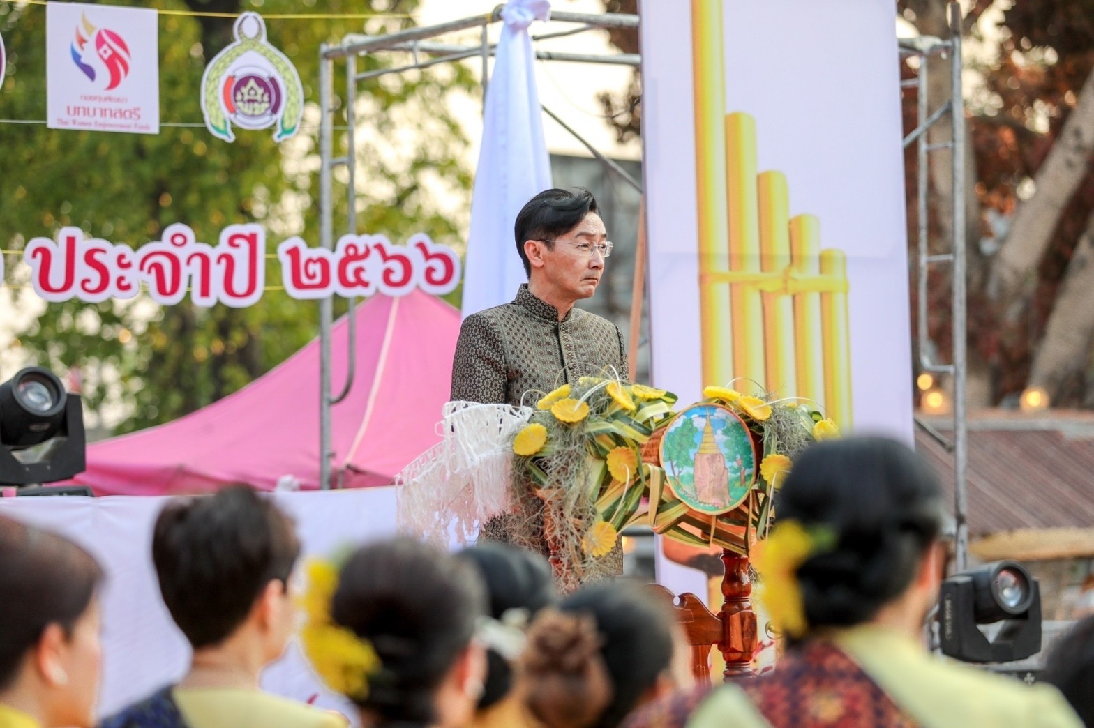 ? พช.ขอนแก่น : จัดงานวันสตรีสากล ประจำปี2566 “รวมพลังสตรี สร้างสรรค์งานพัฒนา สืบสานภูมิปัญญา ผ้าถิ่นทันสมัย ไทขอนแก่น”