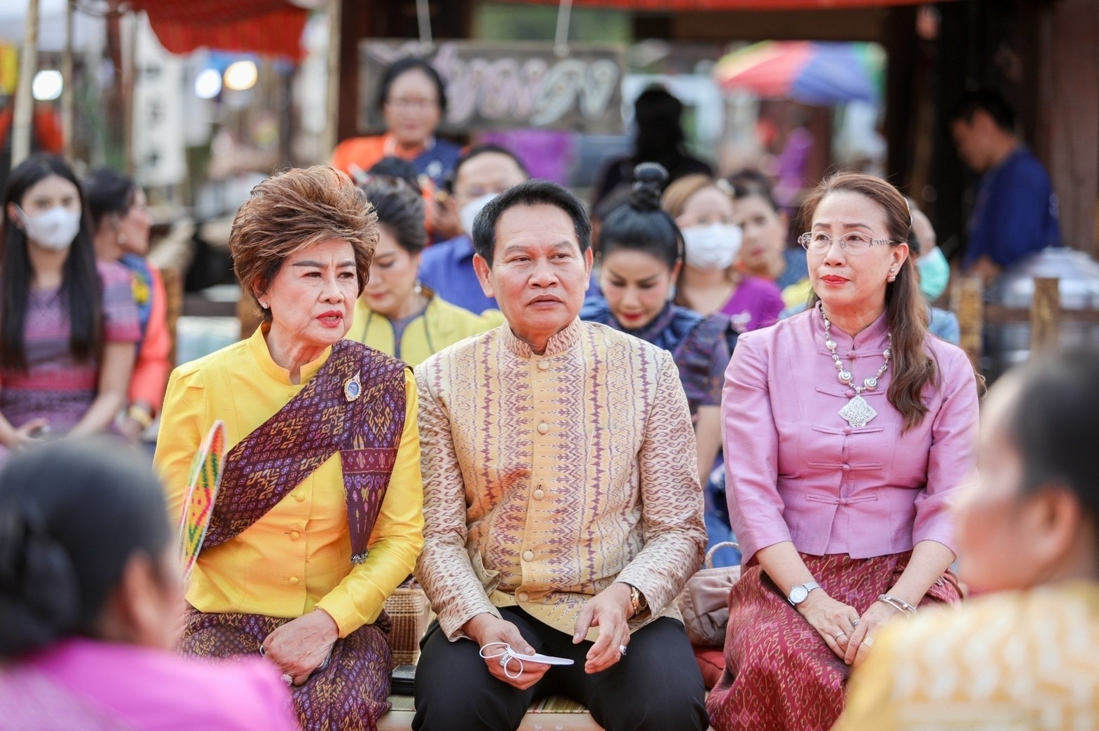 ? พช.ขอนแก่น : จัดงานวันสตรีสากล ประจำปี2566 “รวมพลังสตรี สร้างสรรค์งานพัฒนา สืบสานภูมิปัญญา ผ้าถิ่นทันสมัย ไทขอนแก่น”