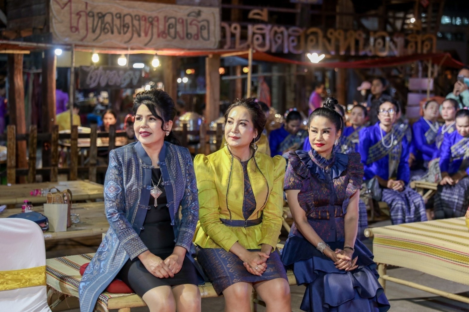 ? พช.ขอนแก่น : จัดงานวันสตรีสากล ประจำปี2566 “รวมพลังสตรี สร้างสรรค์งานพัฒนา สืบสานภูมิปัญญา ผ้าถิ่นทันสมัย ไทขอนแก่น”