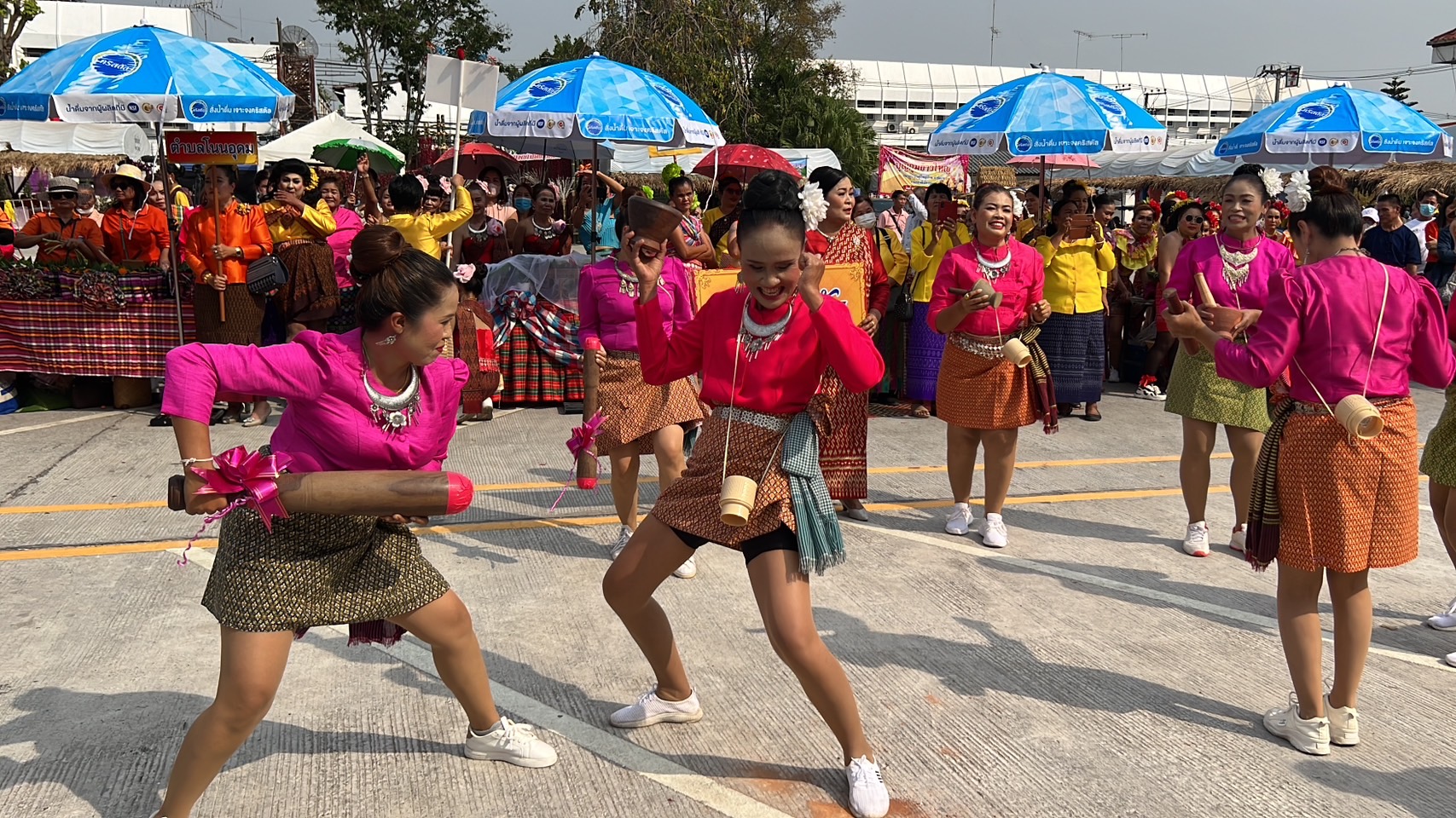 ?พช.ขอนแก่น : ร่วมพิธีเปิดและจัดกิจกรรมงานประจำปี รวมของดีเมืองชุมแพ ประจำปี 2566