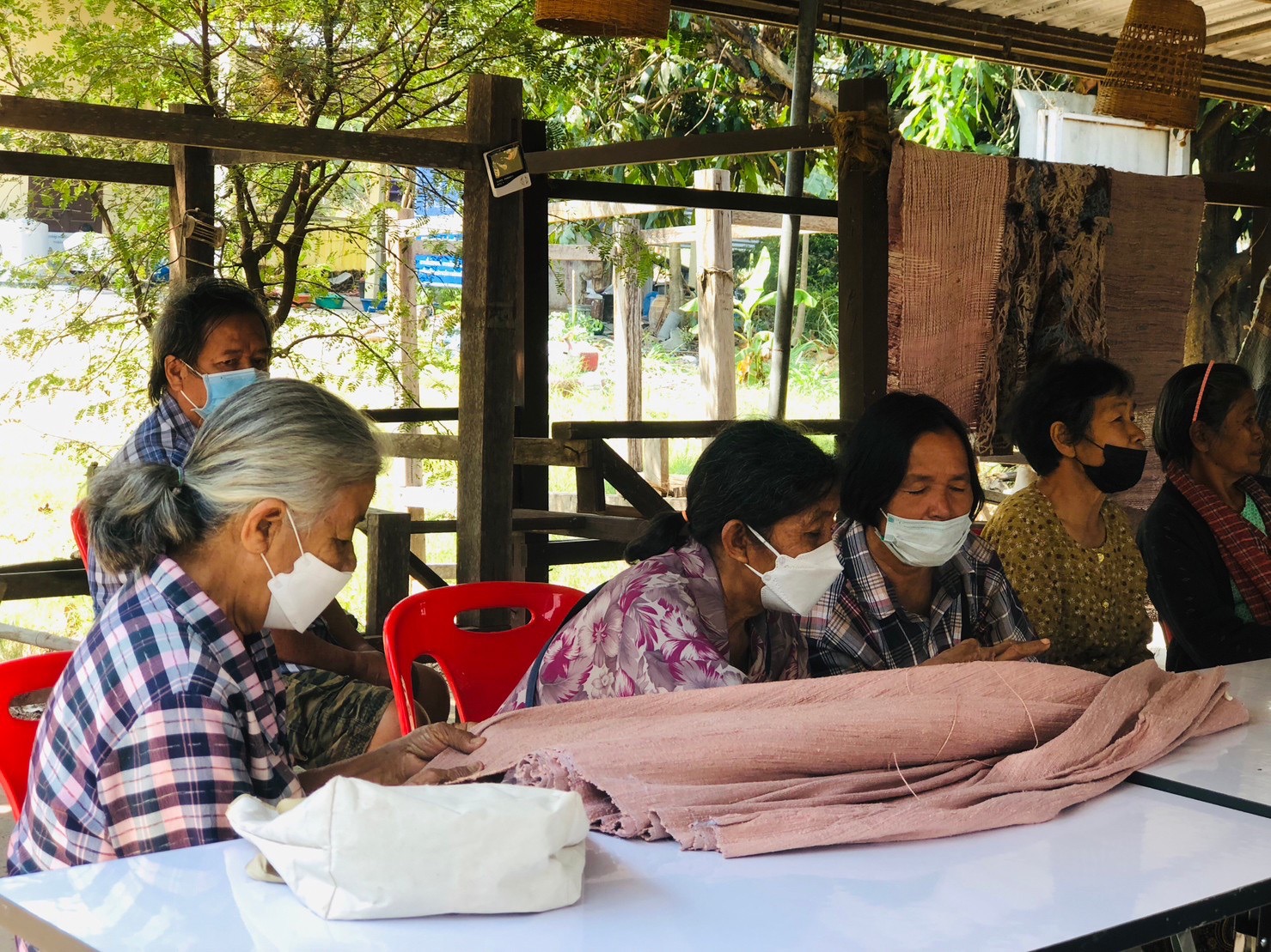 ? พช.ขอนแก่น : ดำเนินโครงการกิจกรรมสนองพระราชดำริโครงการอนุรักษ์พันธุกรรมพืชอันเนื่องมาจากพระราชดำริ สมเด็จพระเทพรัตนราชสุดาฯ สยามบรมราชกุมารี (อพ.สธ.)