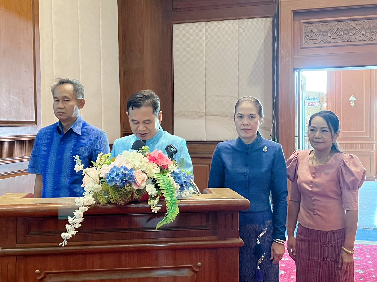 ?พช.ขอนแก่น : ร่วมโครงการมหกรรมการออมลดความเหลื่อมล้ำ (ระดับภูมิภาค) เขตตรวจราชการที่ 12 เนื่องในวันครบรอบ 49 ปี กลุ่มออมทรัพย์เพื่อการผลิต