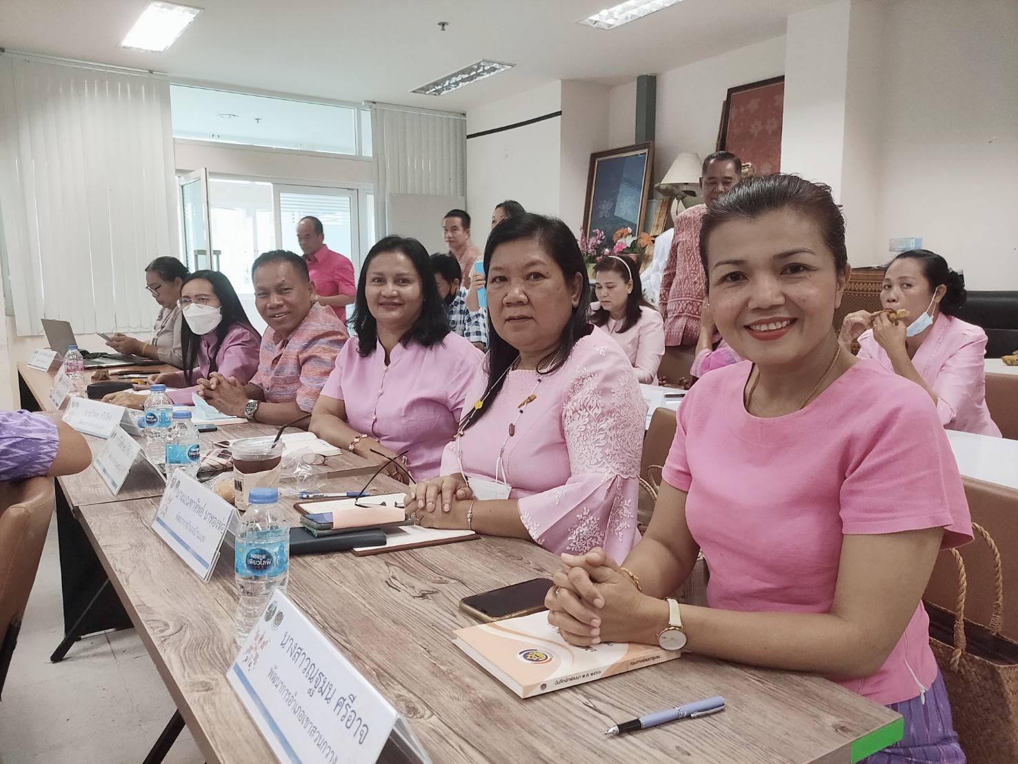 ?พช. ขอนแก่น : ร่วมประชุมเชิงปฏิบัติการตรวจติดตามผลการดำเนินงานของหน่วยรับตรวจรายไตรมาส ครั้งที่ 2/2566 ผ่านระบบวีดีทัศน์ทางไกล (Video Conference)