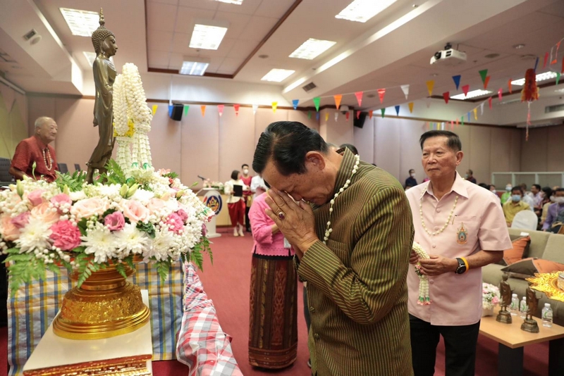 ? พช.ขอนแก่น : ร่วมสืบสานประเพณีและวัฒนธรรมไทย สืบสานสงกรานต์ตำนาน พช. เนื่องในเทศกาลสงกรานต์ 2566