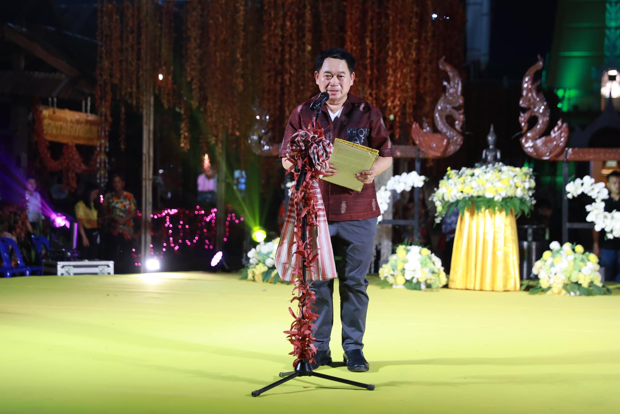 ? จังหวัดขอนแก่น : เปิดงานสืบสานประเพณีสงกรานต์ ภายใต้แนวคิด วิถีไทบ้านขอนแก่น ร่วมสานใจสู่สากล