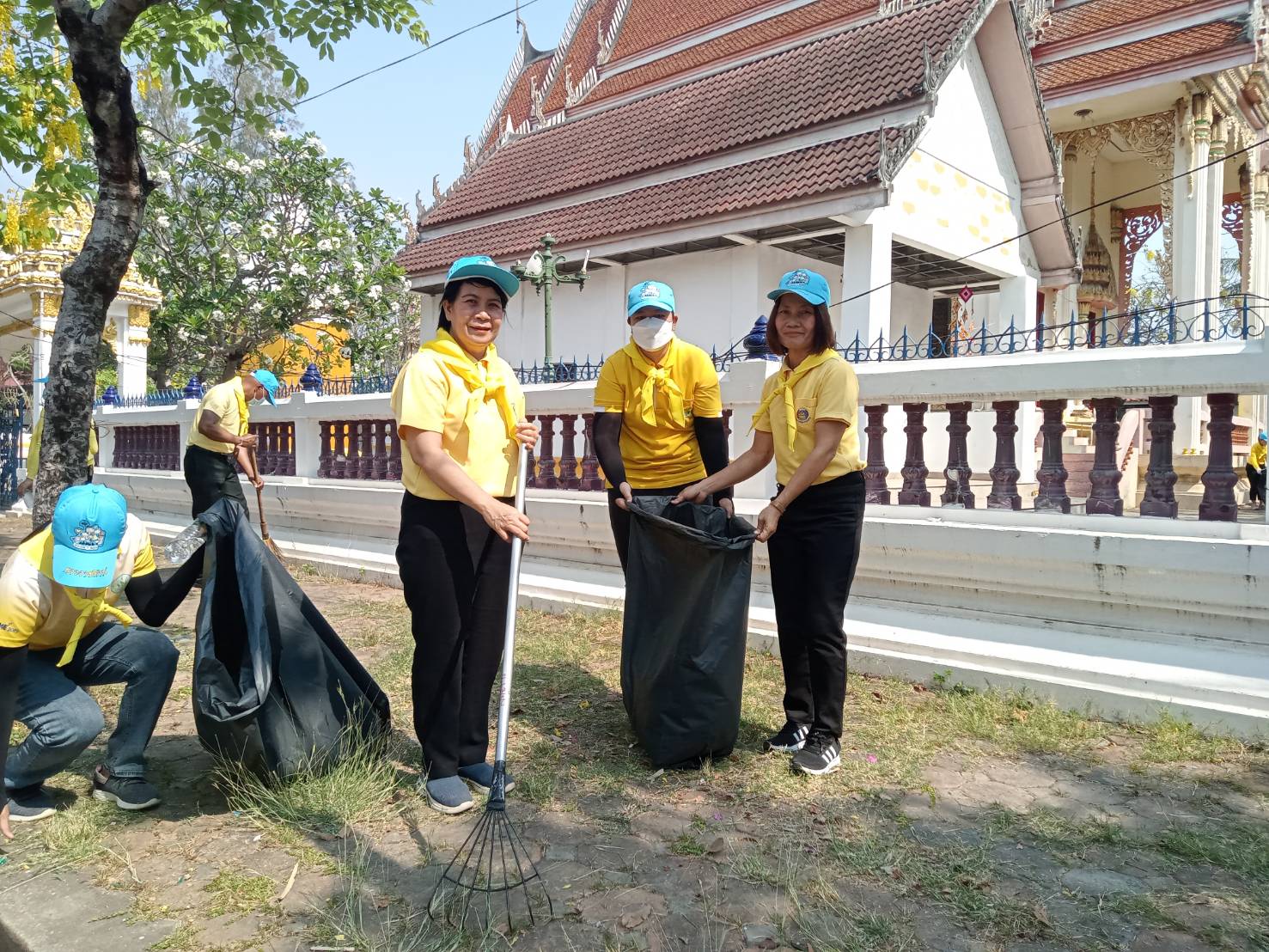 ?จังหวัดขอนแก่น จัดกิจกรรมจิตอาสาพัฒนา เนื่องในวันพระบาทสมเด็จพระพุทธยอดฟ้าจุฬาโลกมหาราช และวันที่ระลึกมหาจักรีบรมราชวงศ์ ประจำปี 2566