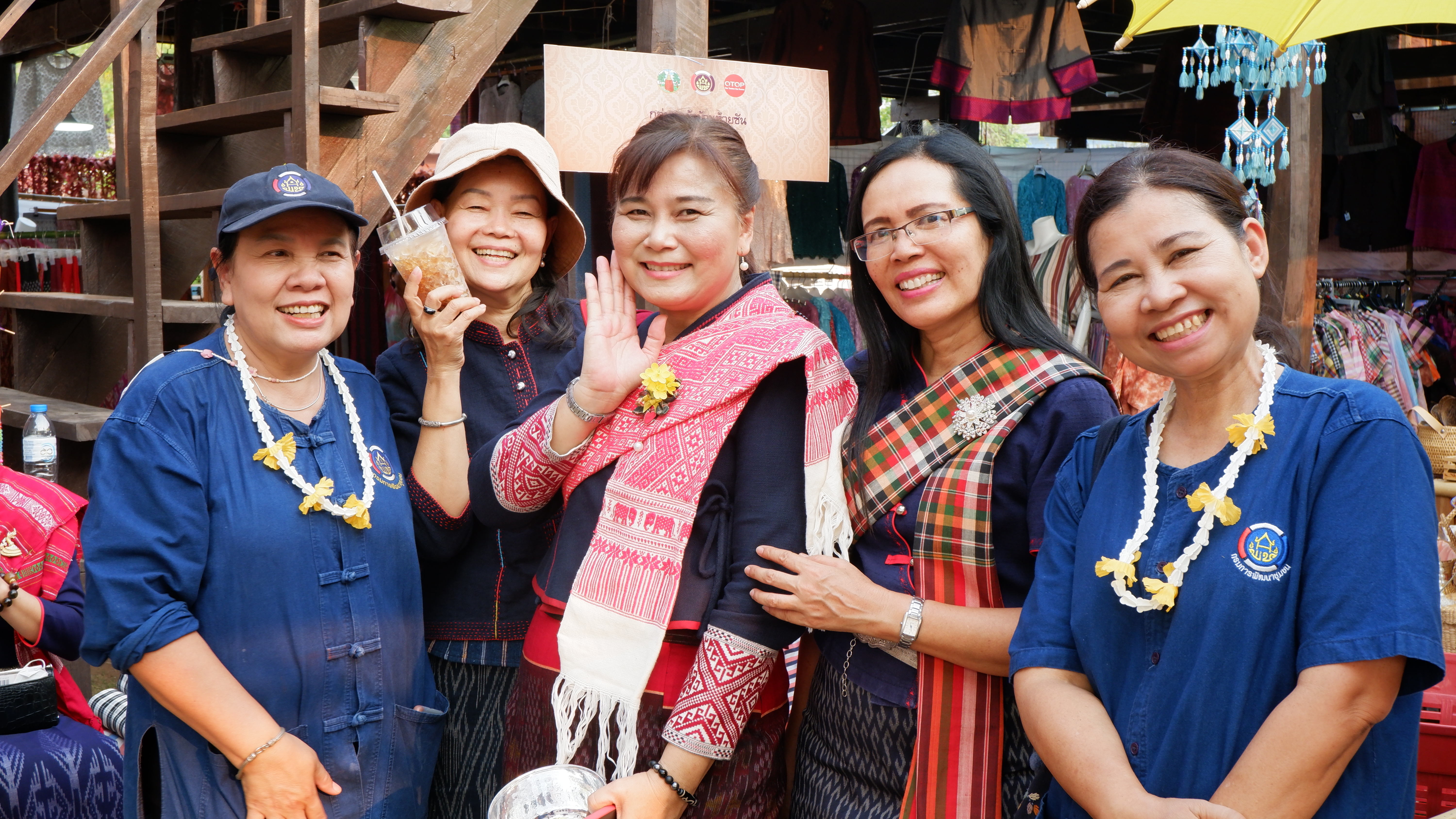 ? จังหวัดขอนแก่น : เปิดงานสืบสานประเพณีสงกรานต์ ภายใต้แนวคิด วิถีไทบ้านขอนแก่น ร่วมสานใจสู่สากล