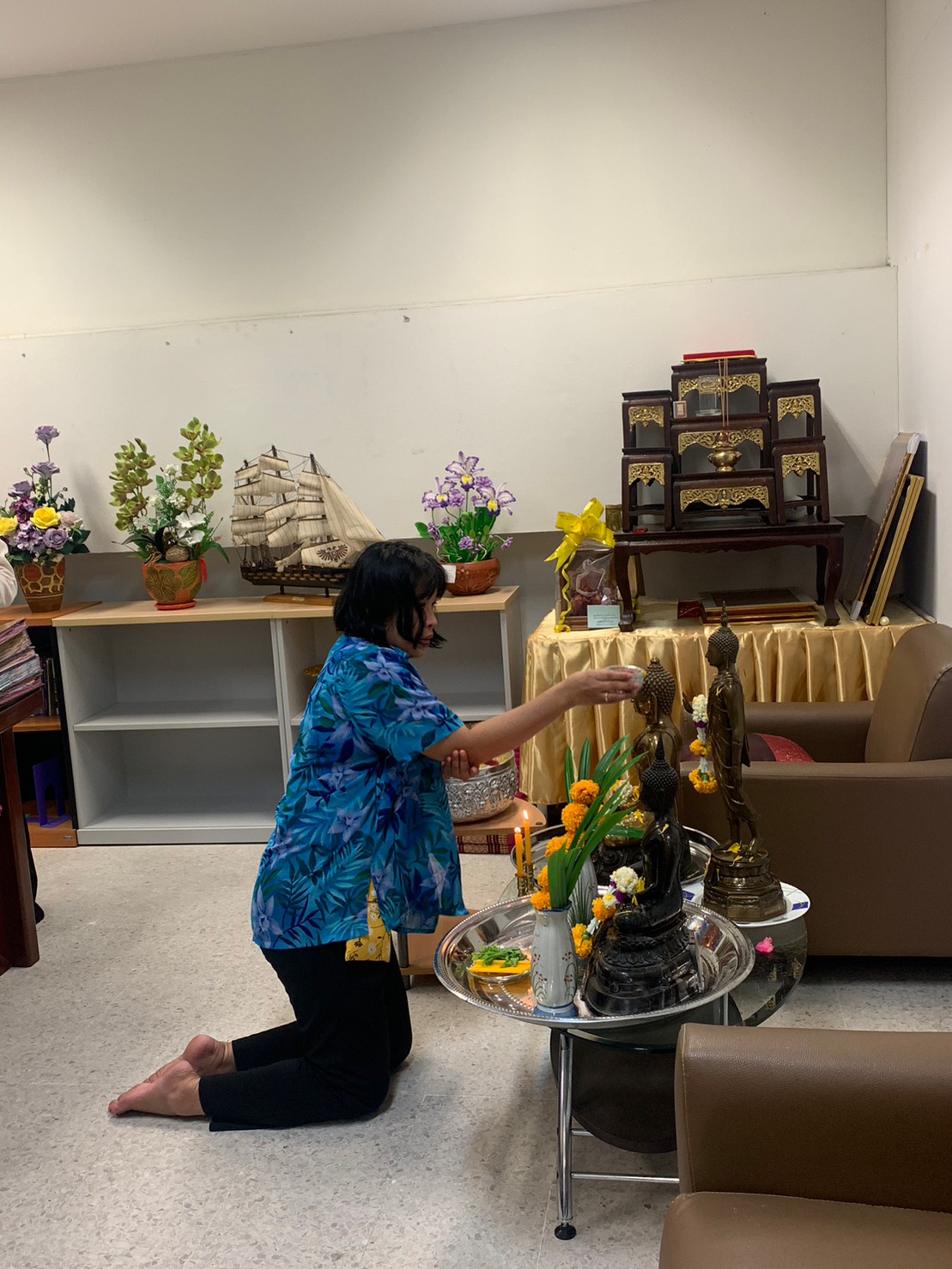 ? พช.ขอนแก่น : สืบสานประเพณีสงกรานต์ 2566 “สรงน้ำพระ รดน้ำดำหัว ขอพรผู้ใหญ่