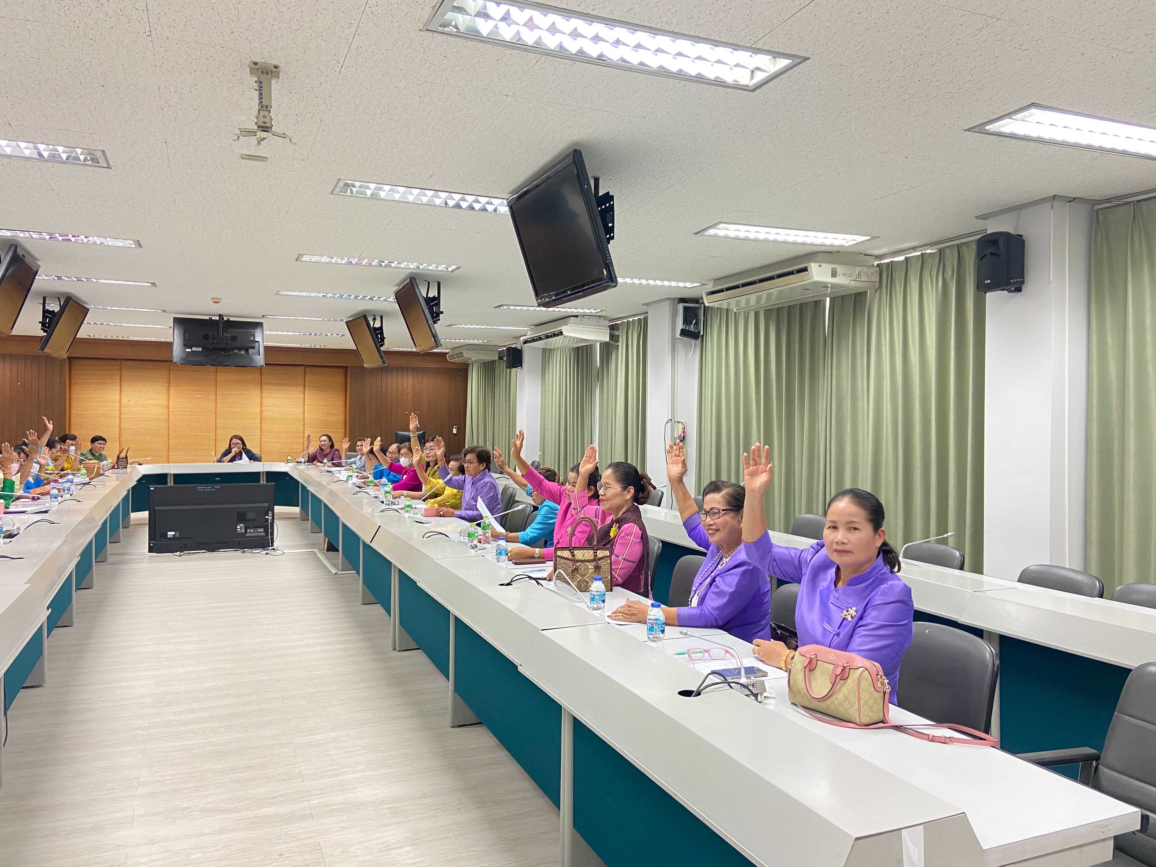 ? พช.ขอนแก่น : ประชุมคณะกรรมการพัฒนาสตรีจังหวัดขอนแก่น (กพสจ.) ครั้งที่ 3/2566