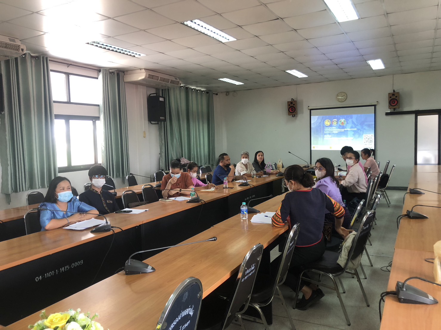 ? พช.ขอนแก่น : จัดประชุมชักซ้อมขับเคลื่อนการดำเนินงานขจัดความยากจนและพัฒนาคนทุกช่วงวัยอย่างยั่งยืนตามหลักปรัชญาของเศรษฐกิจพอเพียง ประจำปี 2566 (โซน3และโซน4)