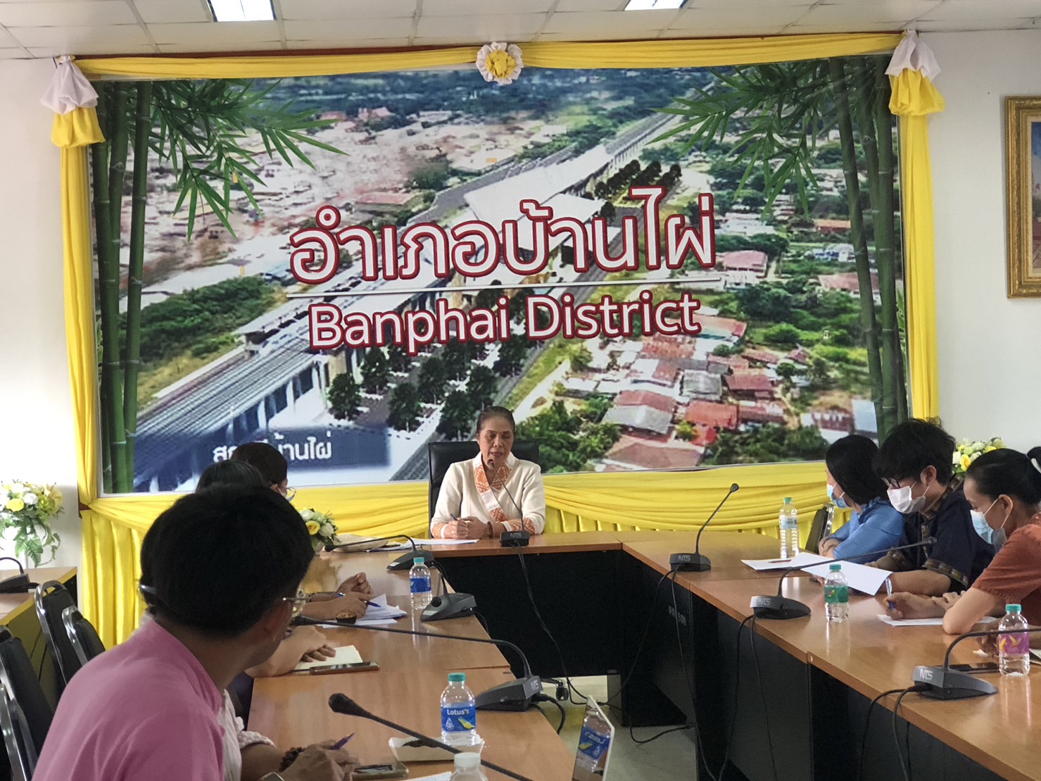 ? พช.ขอนแก่น : จัดประชุมชักซ้อมขับเคลื่อนการดำเนินงานขจัดความยากจนและพัฒนาคนทุกช่วงวัยอย่างยั่งยืนตามหลักปรัชญาของเศรษฐกิจพอเพียง ประจำปี 2566 (โซน3และโซน4)