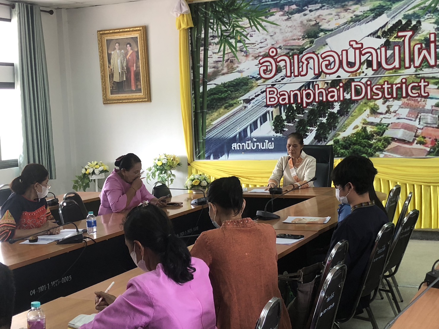 ? พช.ขอนแก่น : จัดประชุมชักซ้อมขับเคลื่อนการดำเนินงานขจัดความยากจนและพัฒนาคนทุกช่วงวัยอย่างยั่งยืนตามหลักปรัชญาของเศรษฐกิจพอเพียง ประจำปี 2566 (โซน3และโซน4)